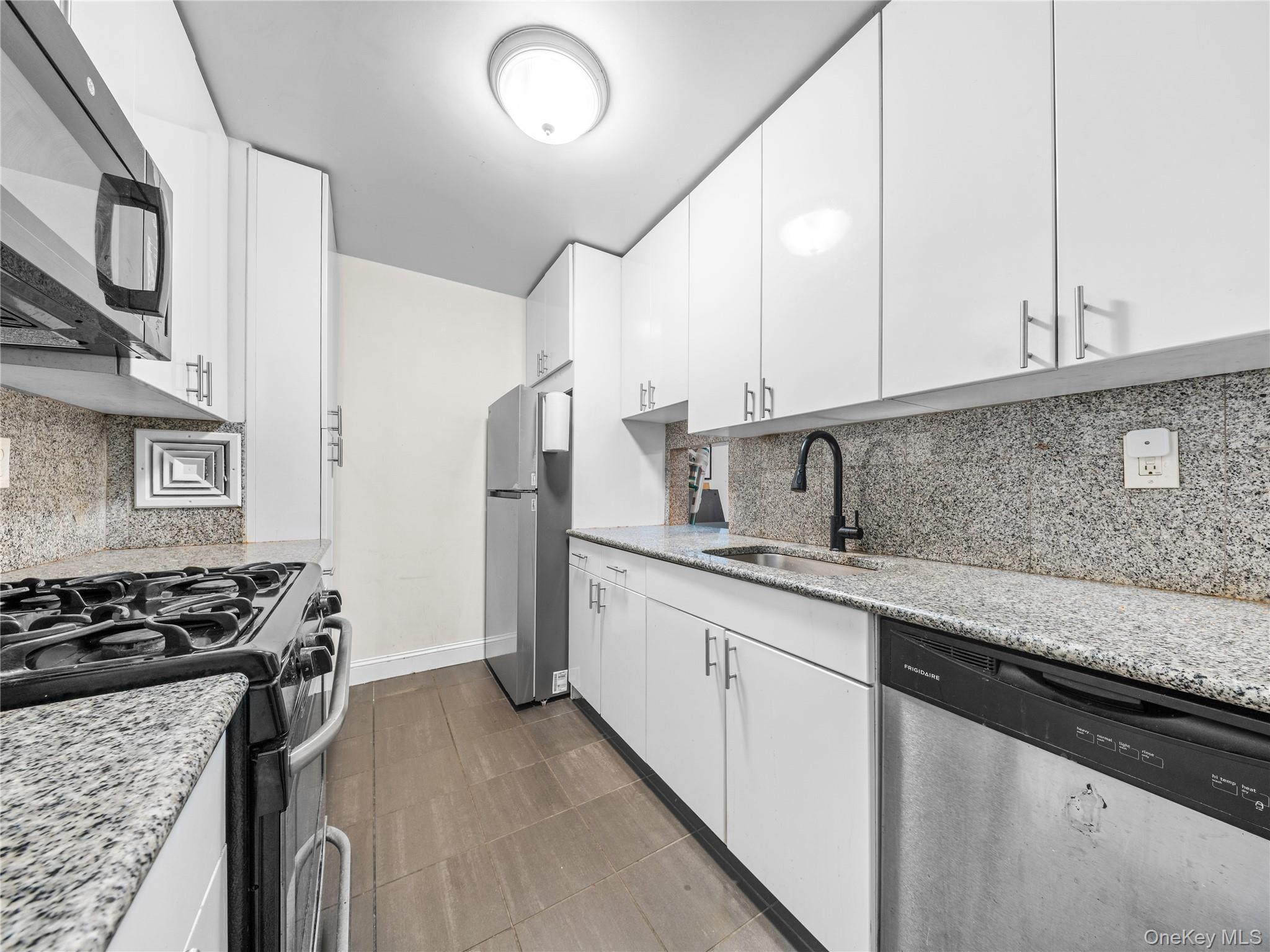 35-20 Leverich Street # 209, Jackson Heights, NY 11372