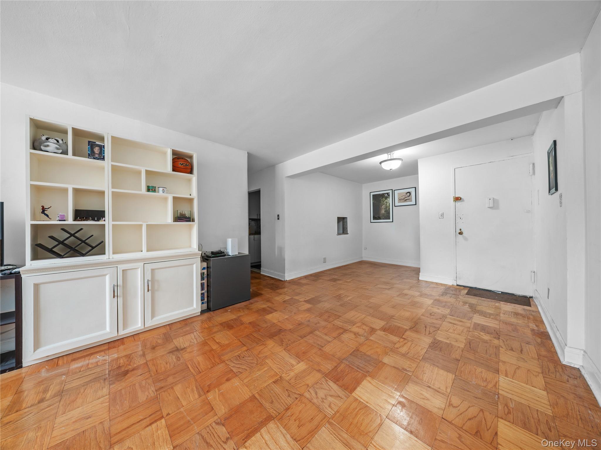 35-20 Leverich St # 209, Jackson Heights, NY 11372