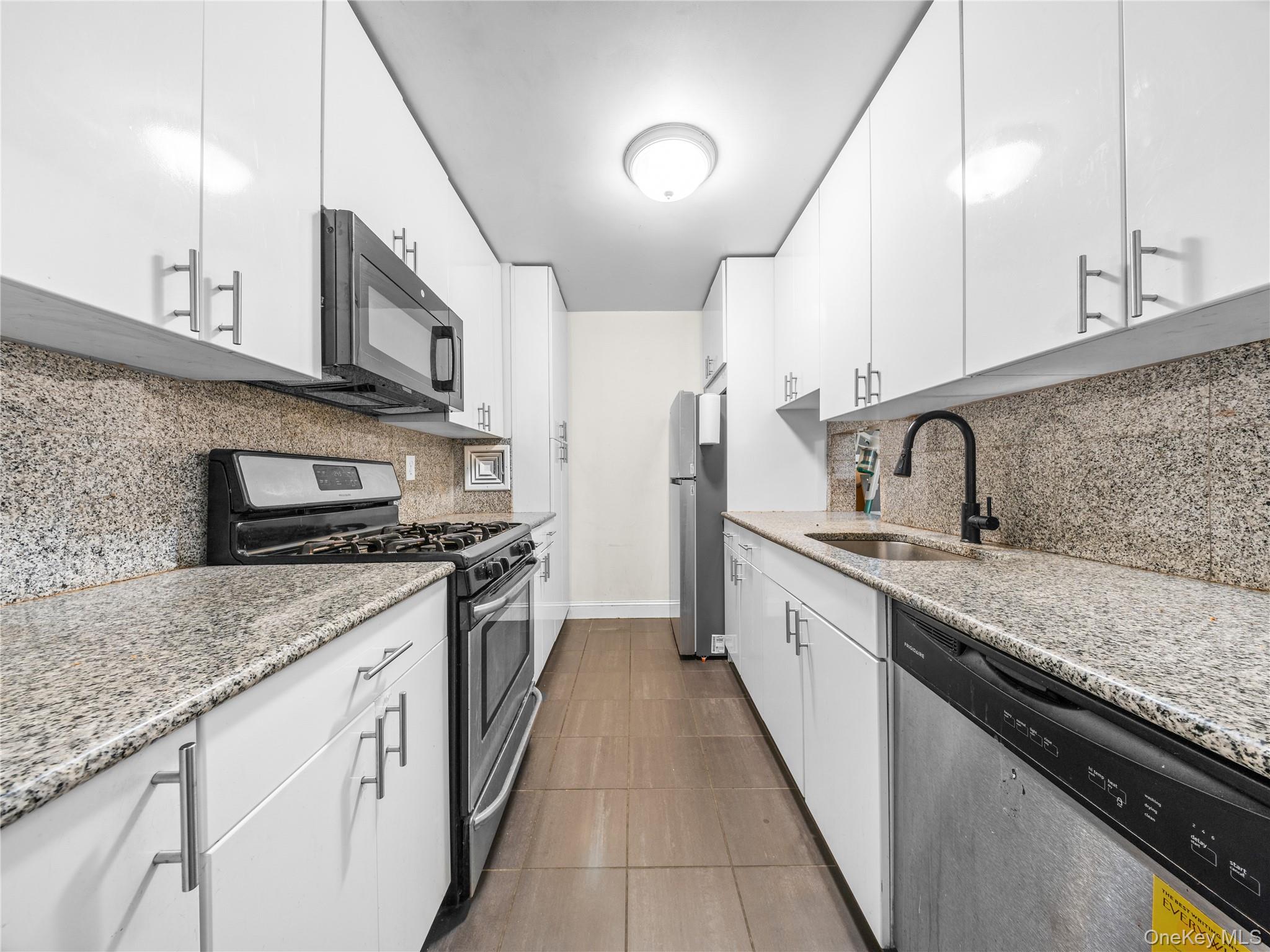 35-20 Leverich Street # 209, Jackson Heights, NY 11372