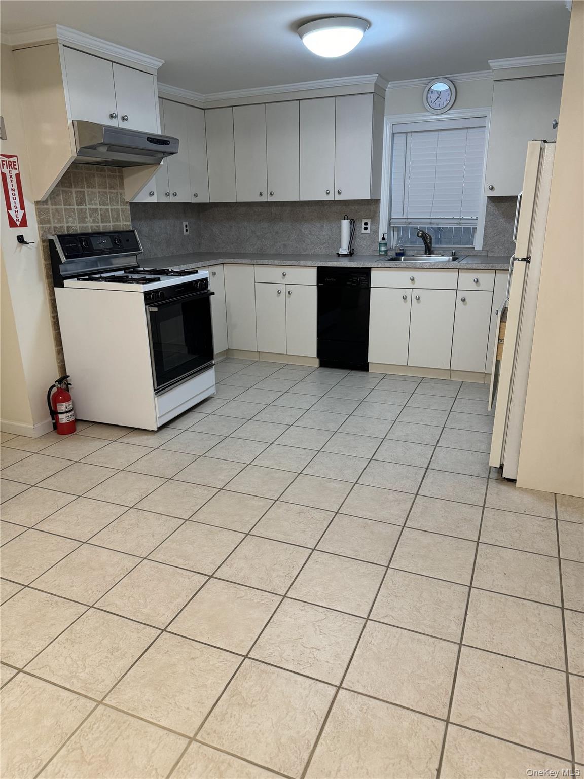 189 Elm Street # 1, Yonkers, NY 10701