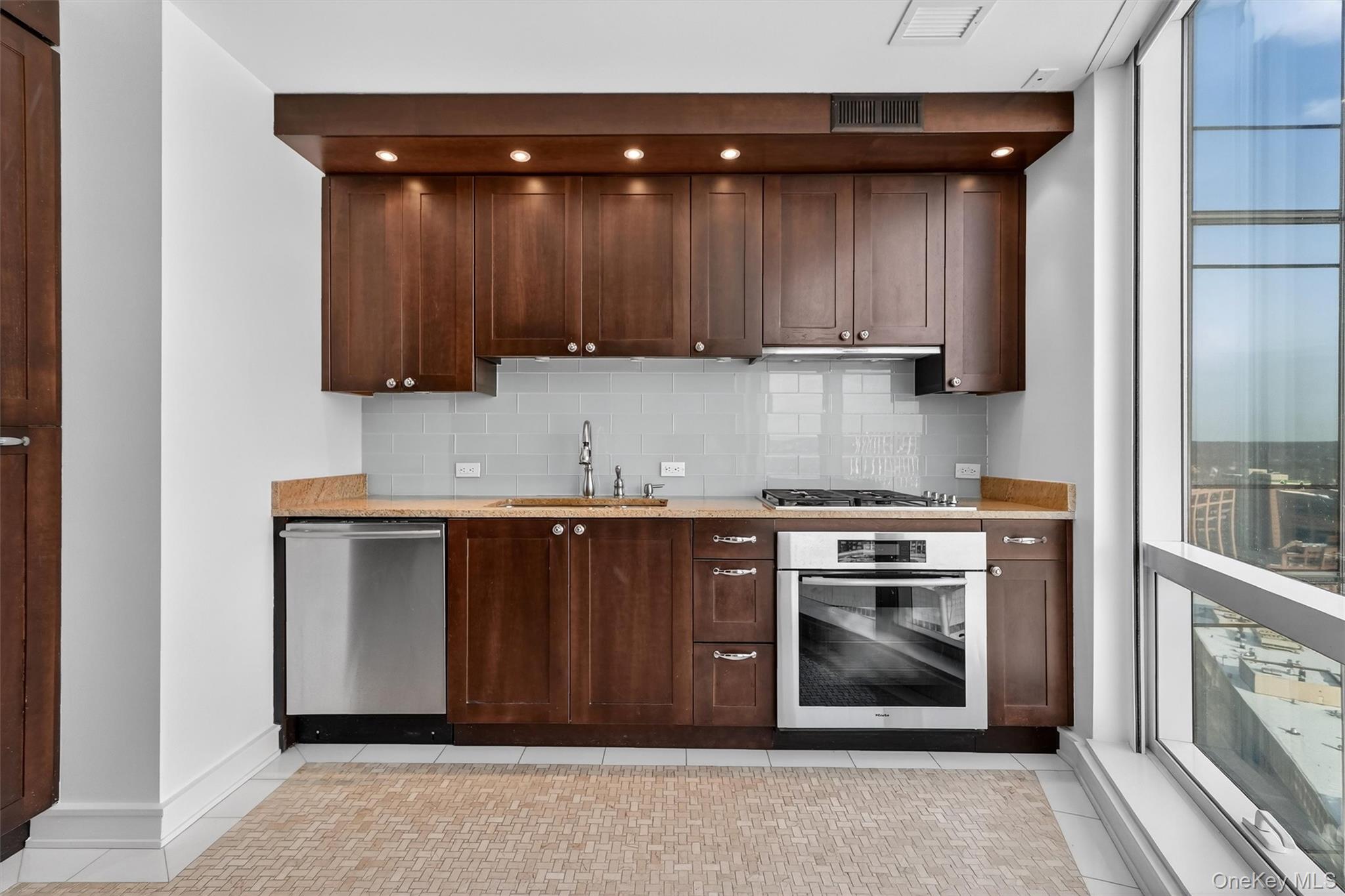 1 Renaissance Square # V4E, White Plains, NY 10601