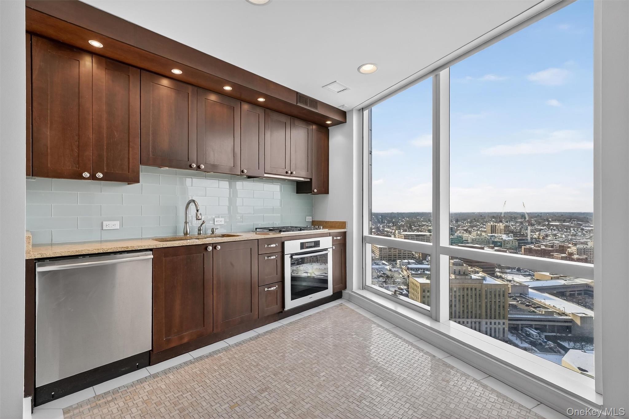 1 Renaissance Square # V4E, White Plains, NY 10601