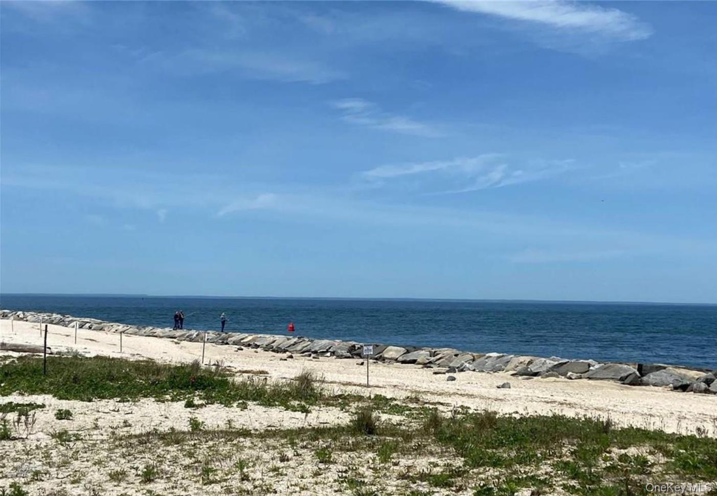 190 Jackson Landing, Mattituck, NY 11952