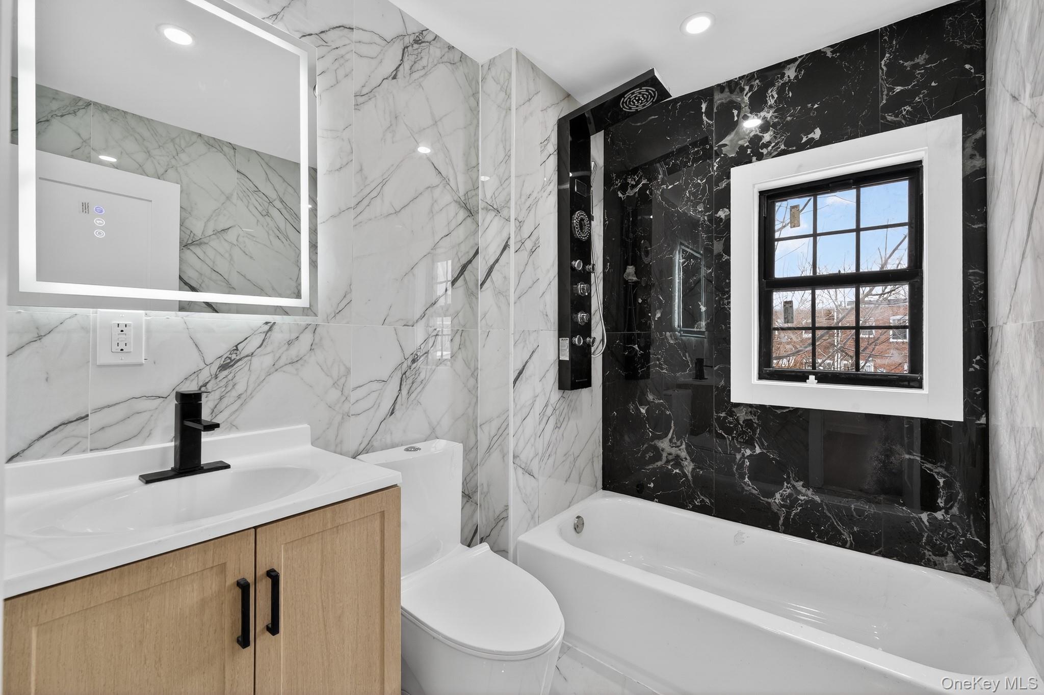 114-25 200th Street, Saint Albans, NY 11412