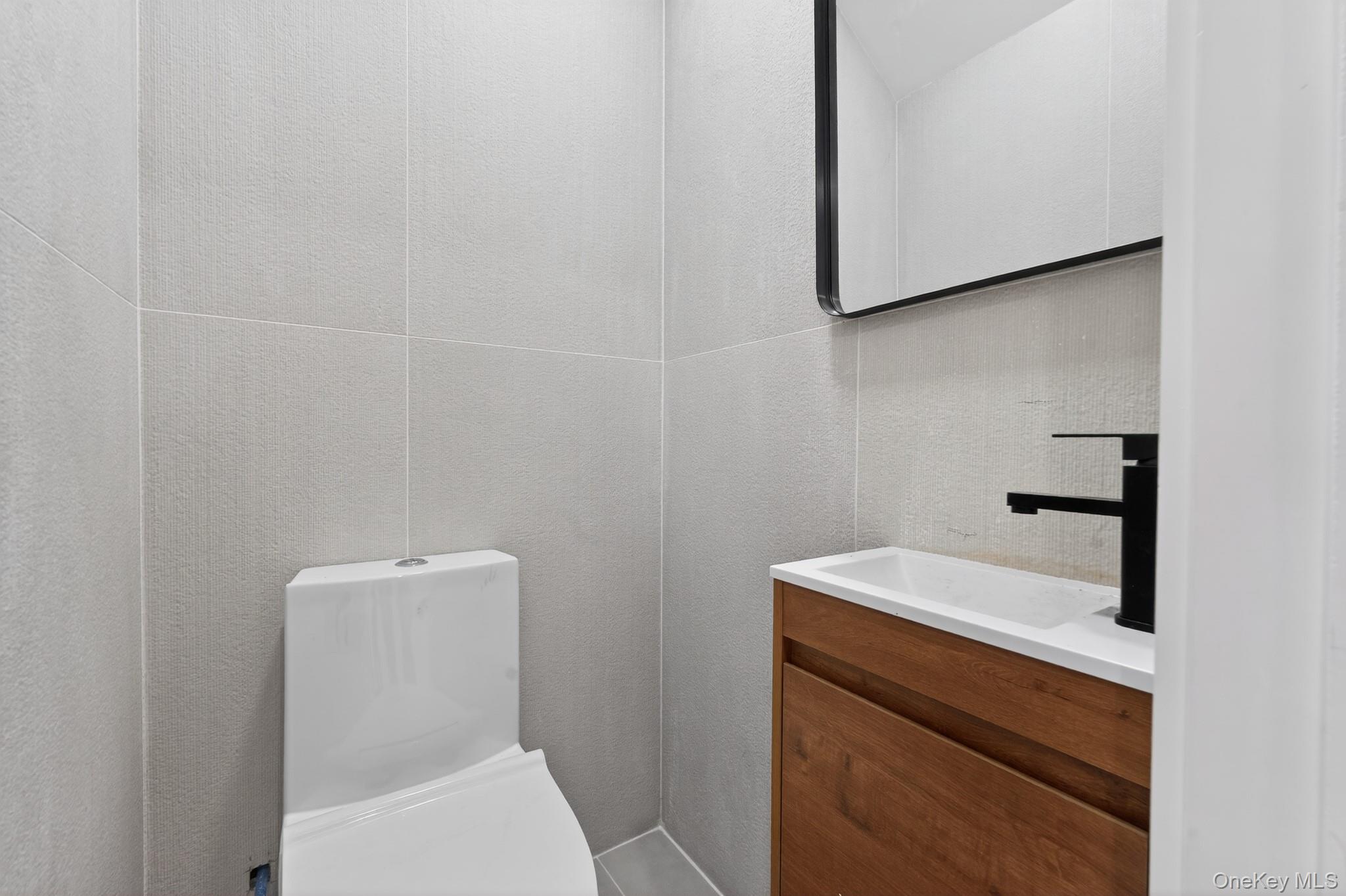 114-25 200th Street, Saint Albans, NY 11412