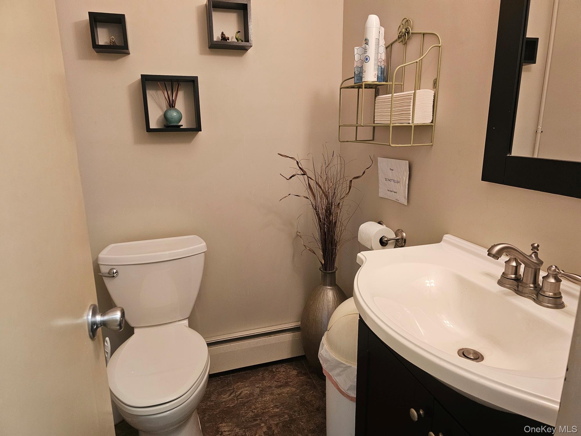 124 Main Suite 7 Street, Huntington, NY 11743