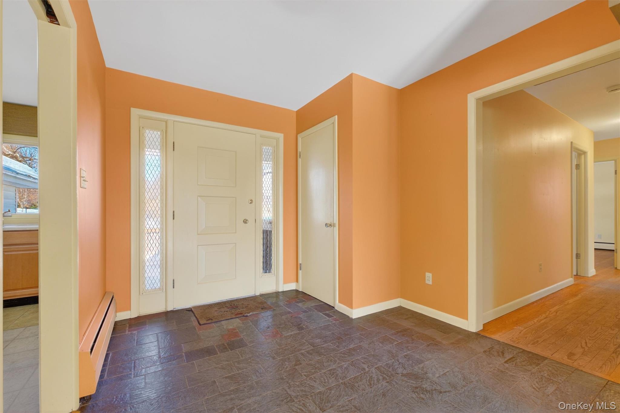 7 Wodenethe Drive S, Beacon, NY 12508