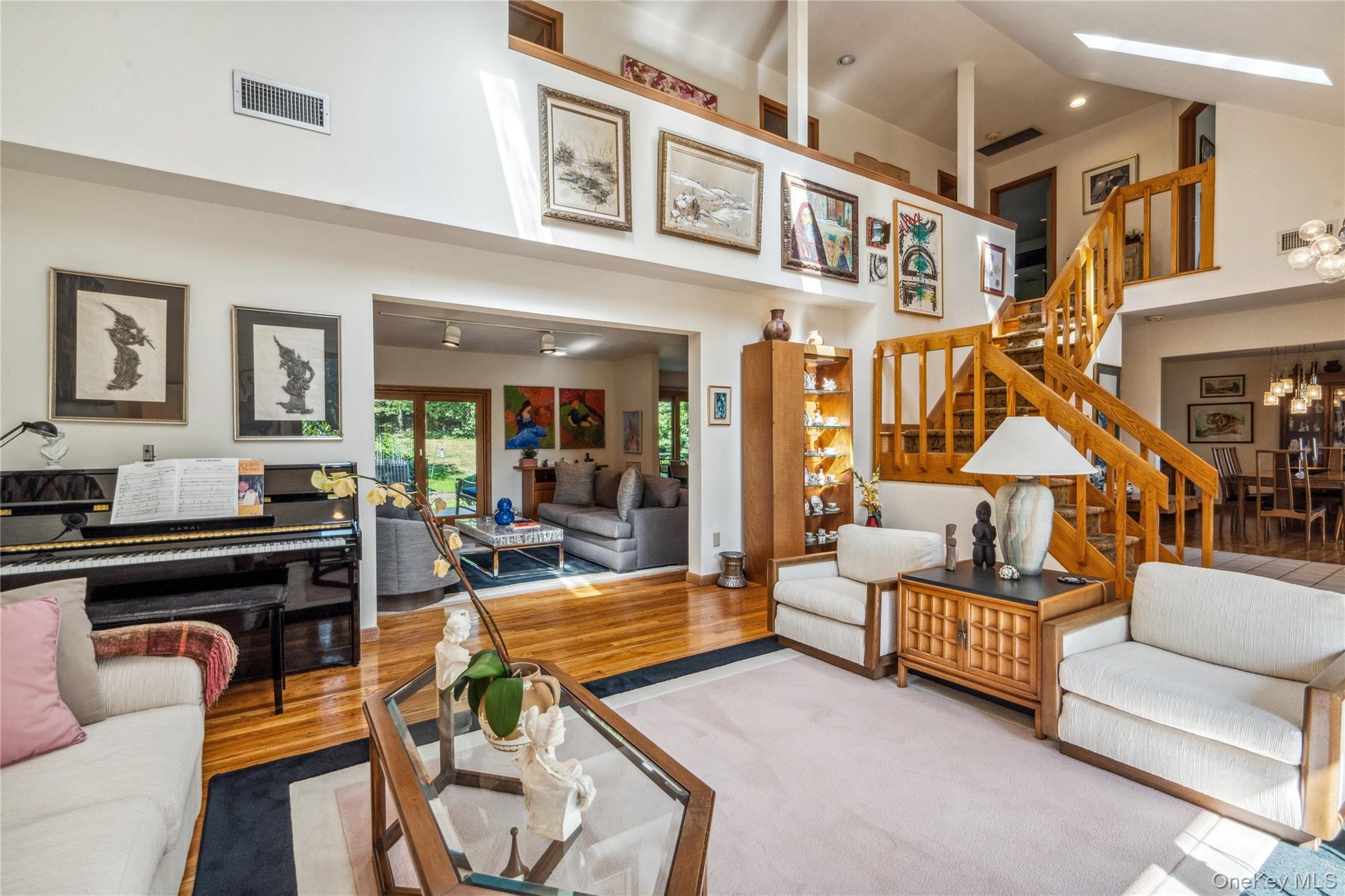 10 Tradewinds Drive, Bayville, NY 11709