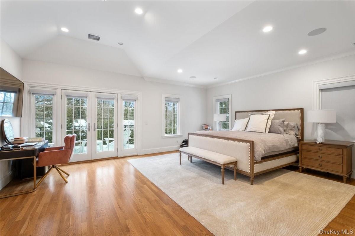 38 Sage Terrace, Scarsdale, NY 10583