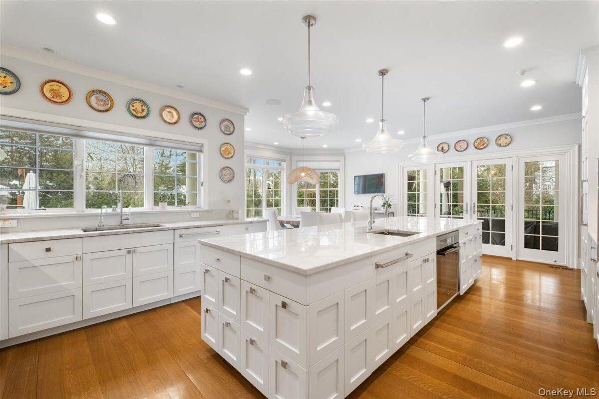 38 Sage Terrace, Scarsdale, NY 10583