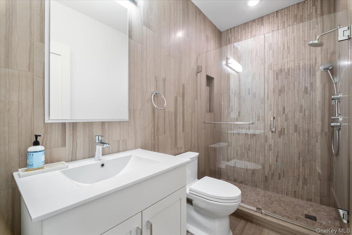 38 Sage Terrace, Scarsdale, NY 10583