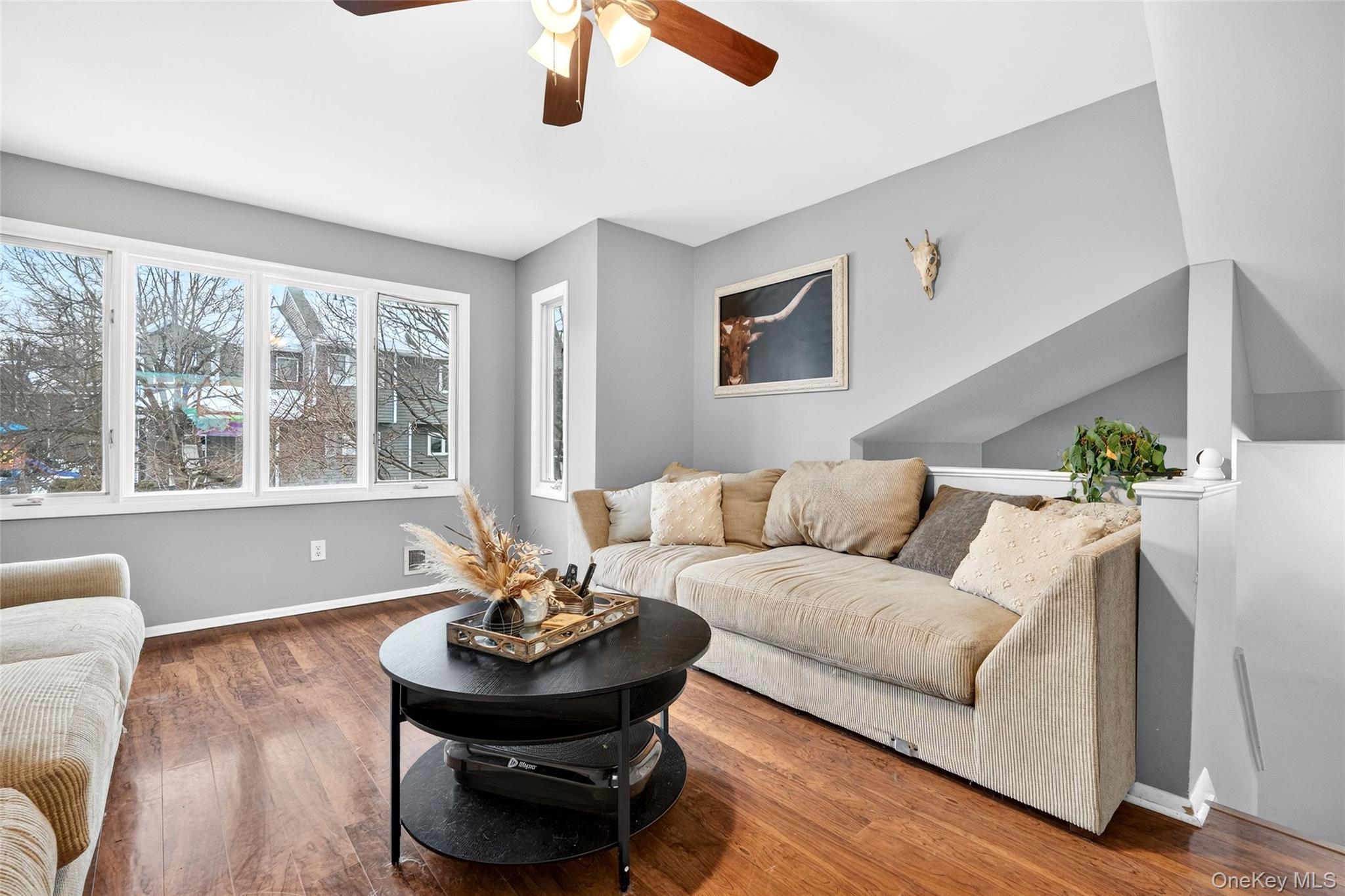 16 Village Green, Bardonia, NY 10954