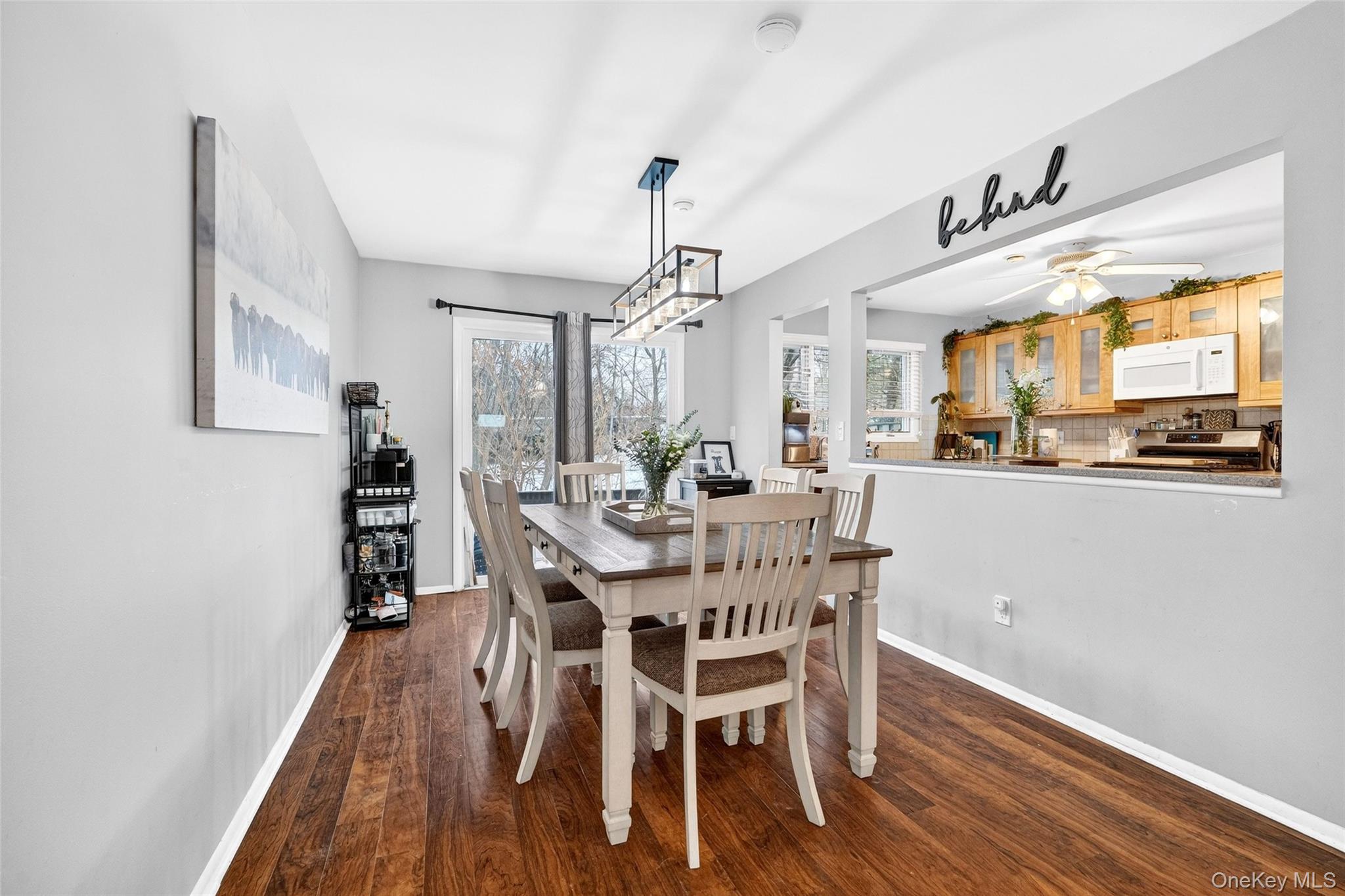 16 Village Green, Bardonia, NY 10954