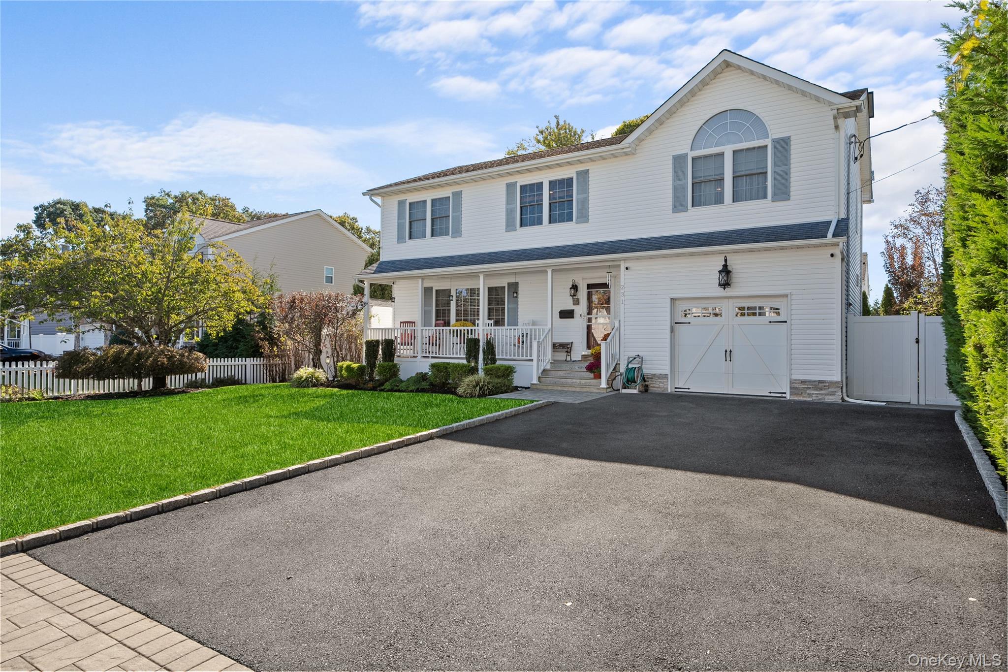 231 46th Street, Lindenhurst, NY 11757