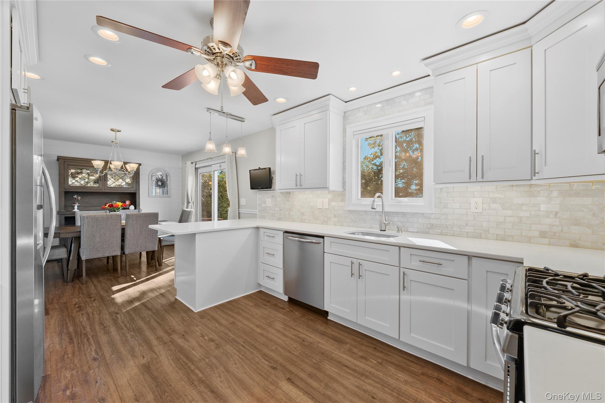 231 46th Street, Lindenhurst, NY 11757