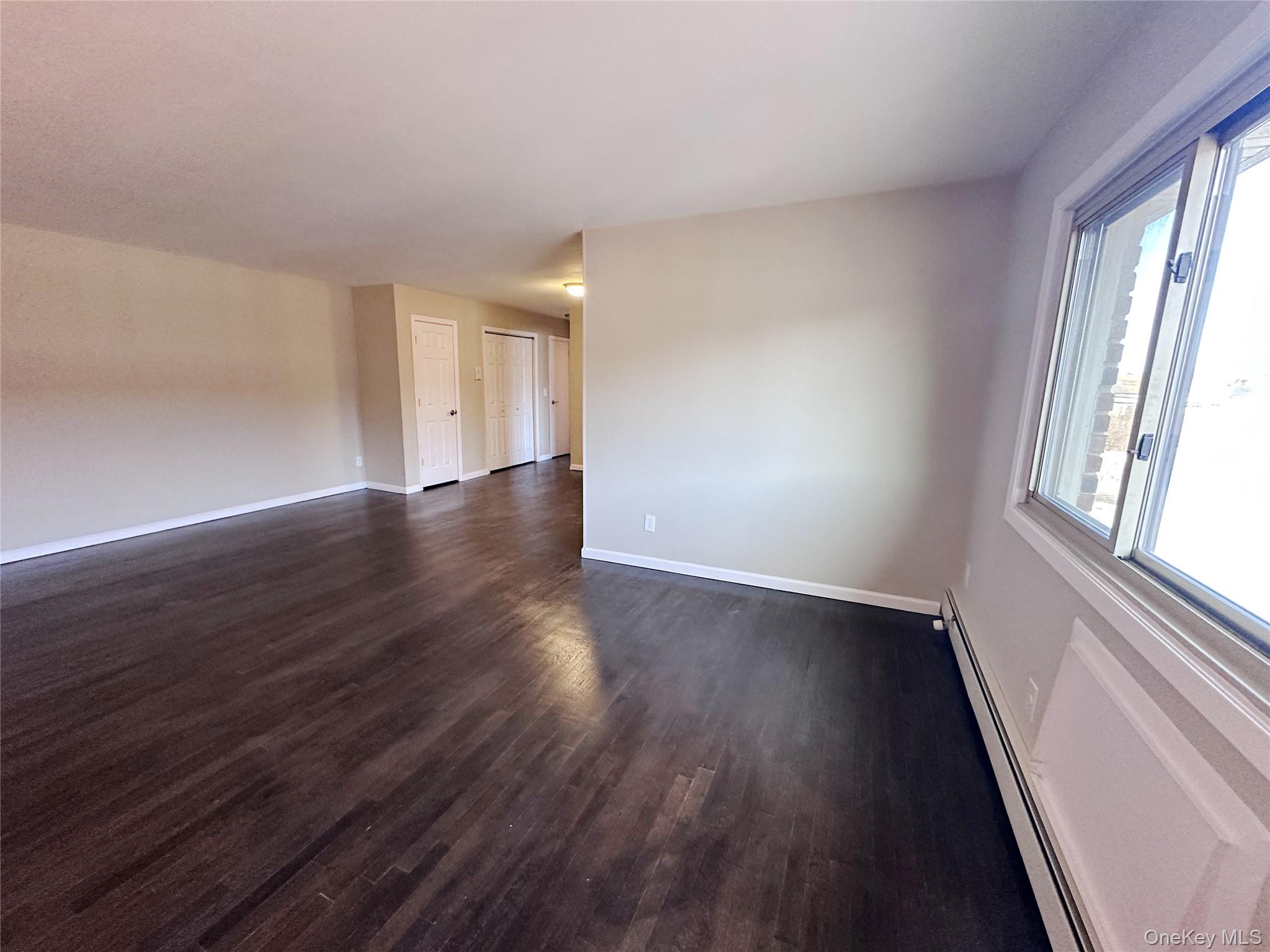 2499 UNION Boulevard # 33B, Islip, NY 11751