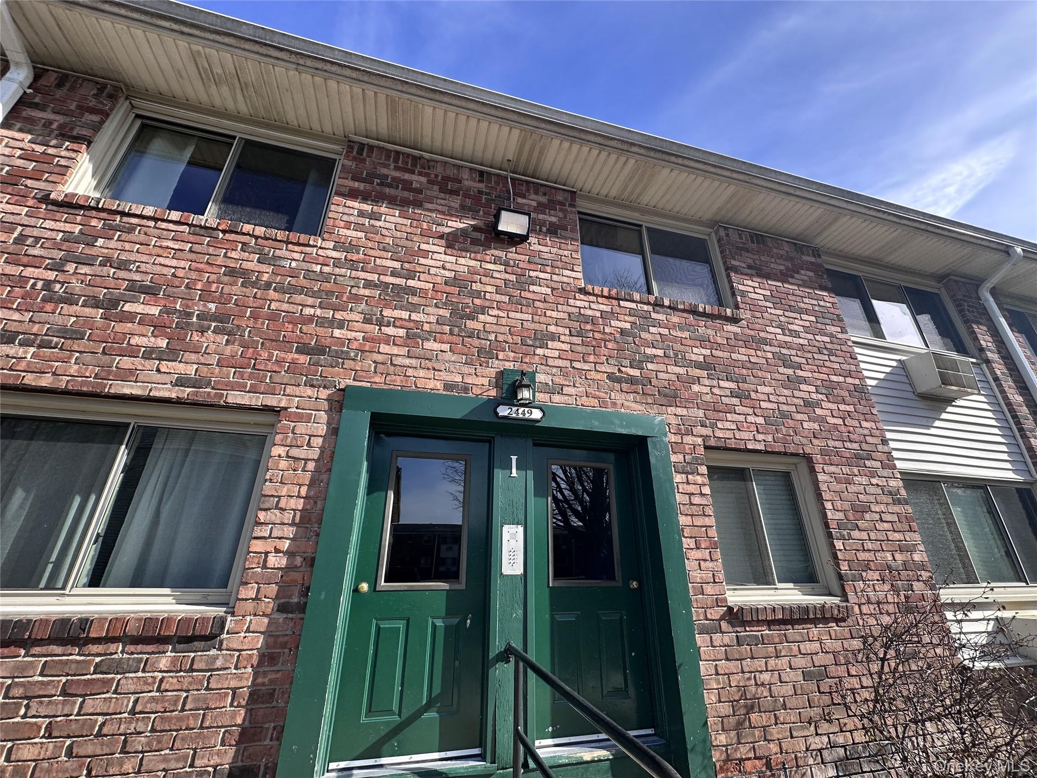 2449 UNION Boulevard # 33B, Islip, NY 11751