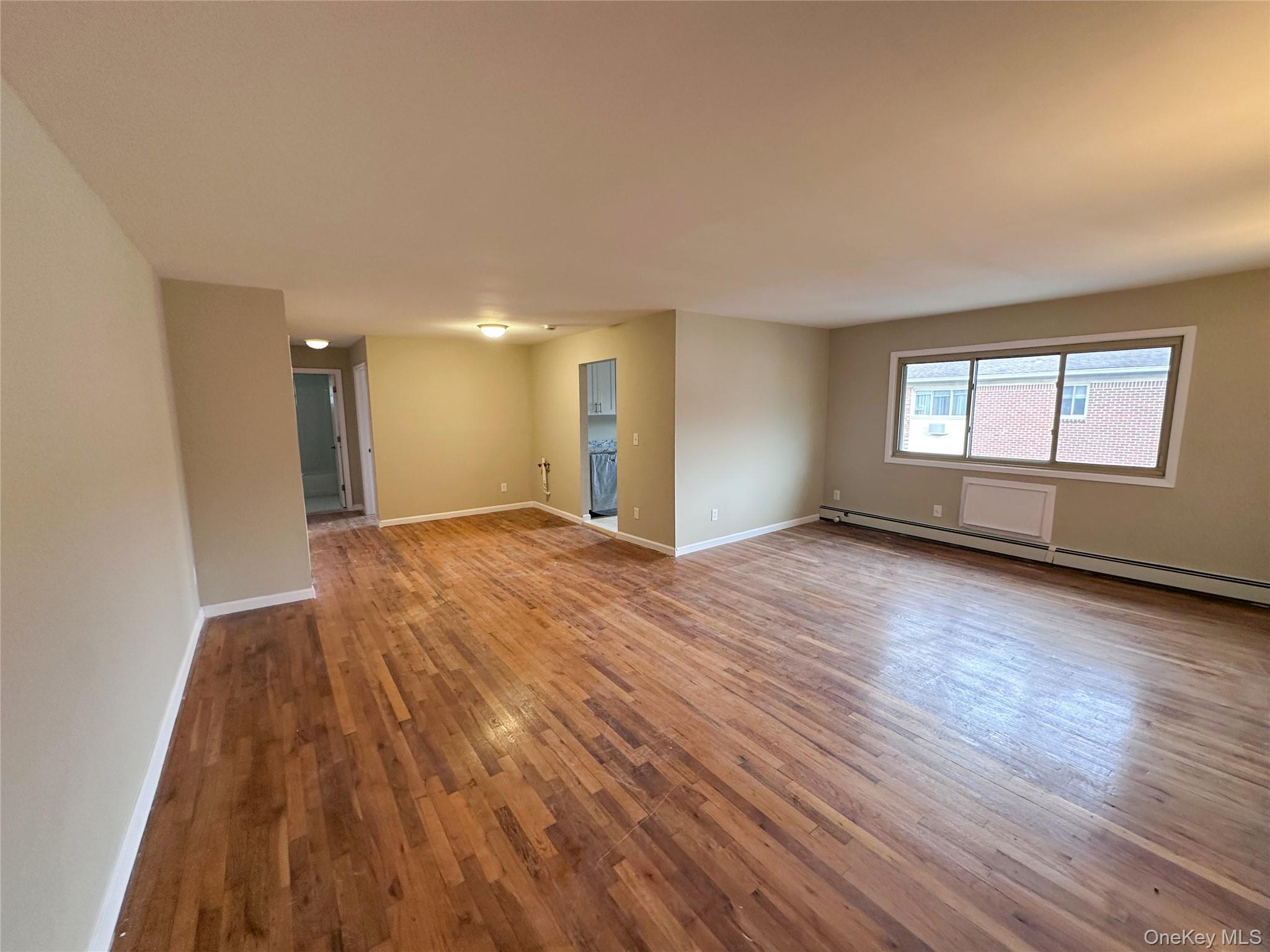 2499 UNION Boulevard # 33B, Islip, NY 11751