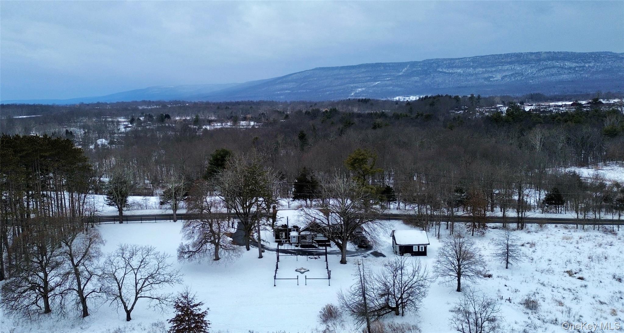 1091 Albany Post Road, Gardiner, NY 12525