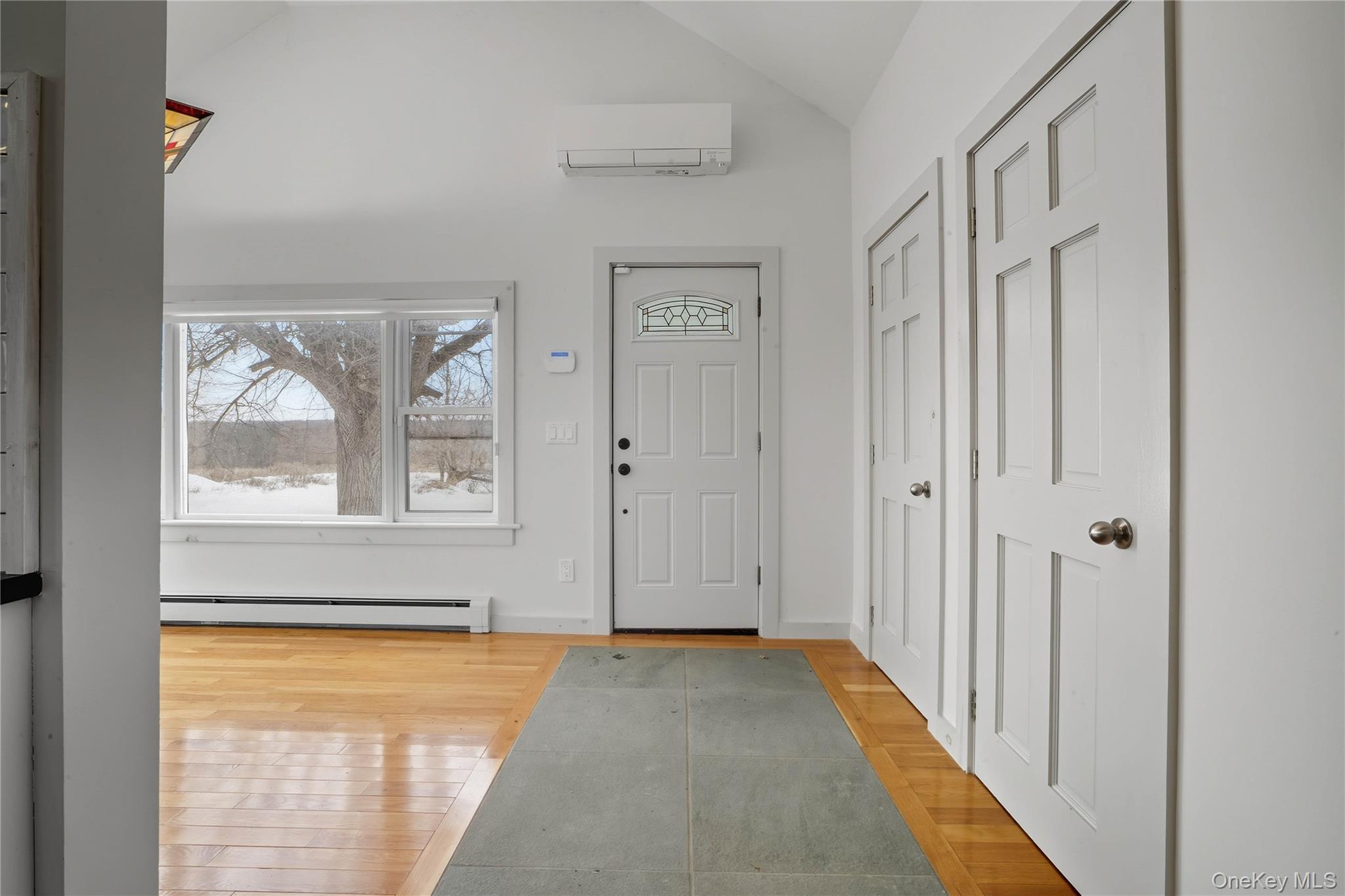 1091 Albany Post Road, Gardiner, NY 12525