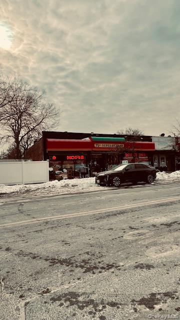 75-10 E 31 Avenue, East Elmhurst, NY 11370