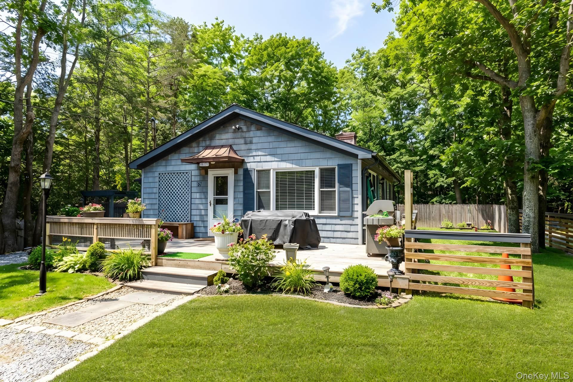 634 Stephen Hands Path, East Hampton, NY 11937