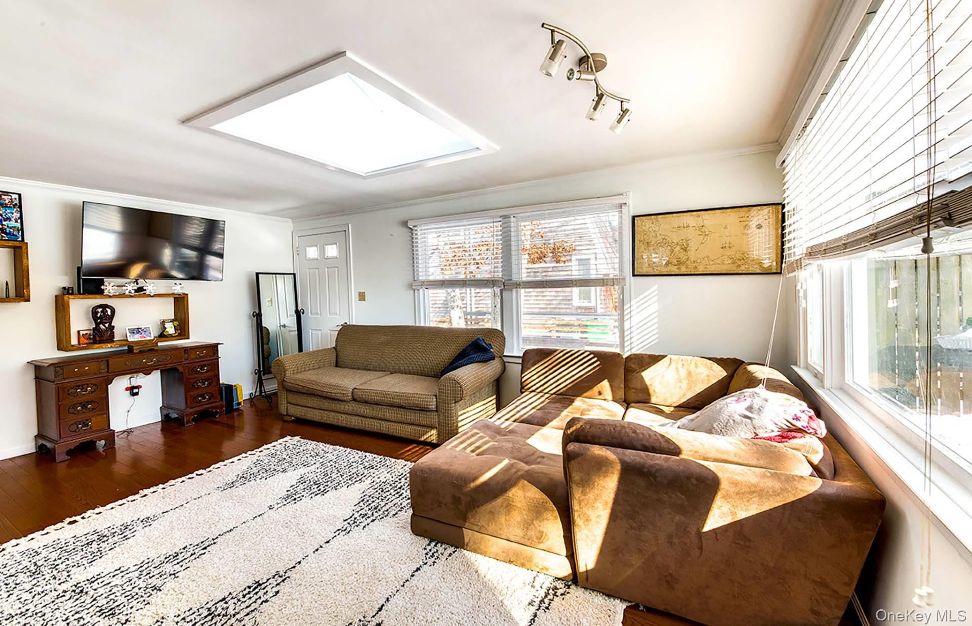 634 Stephen Hands Path, East Hampton, NY 11937