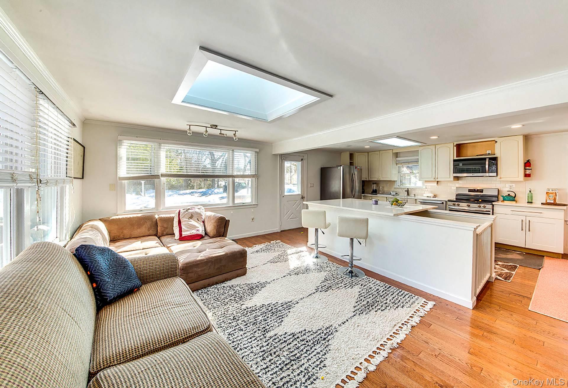 634 Stephen Hands Path, East Hampton, NY 11937