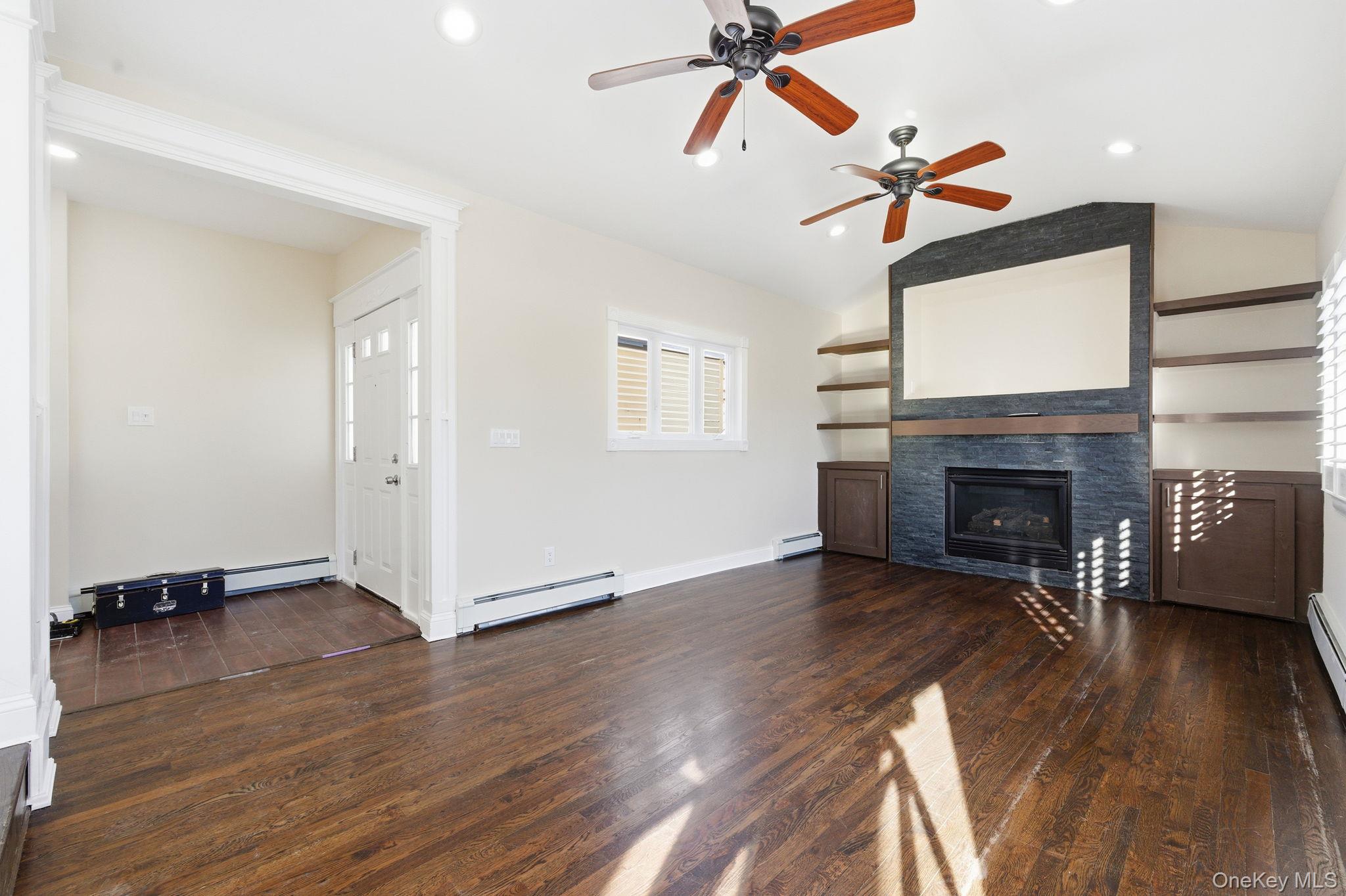 5 Bowman Lane, Kings Park, NY 11754