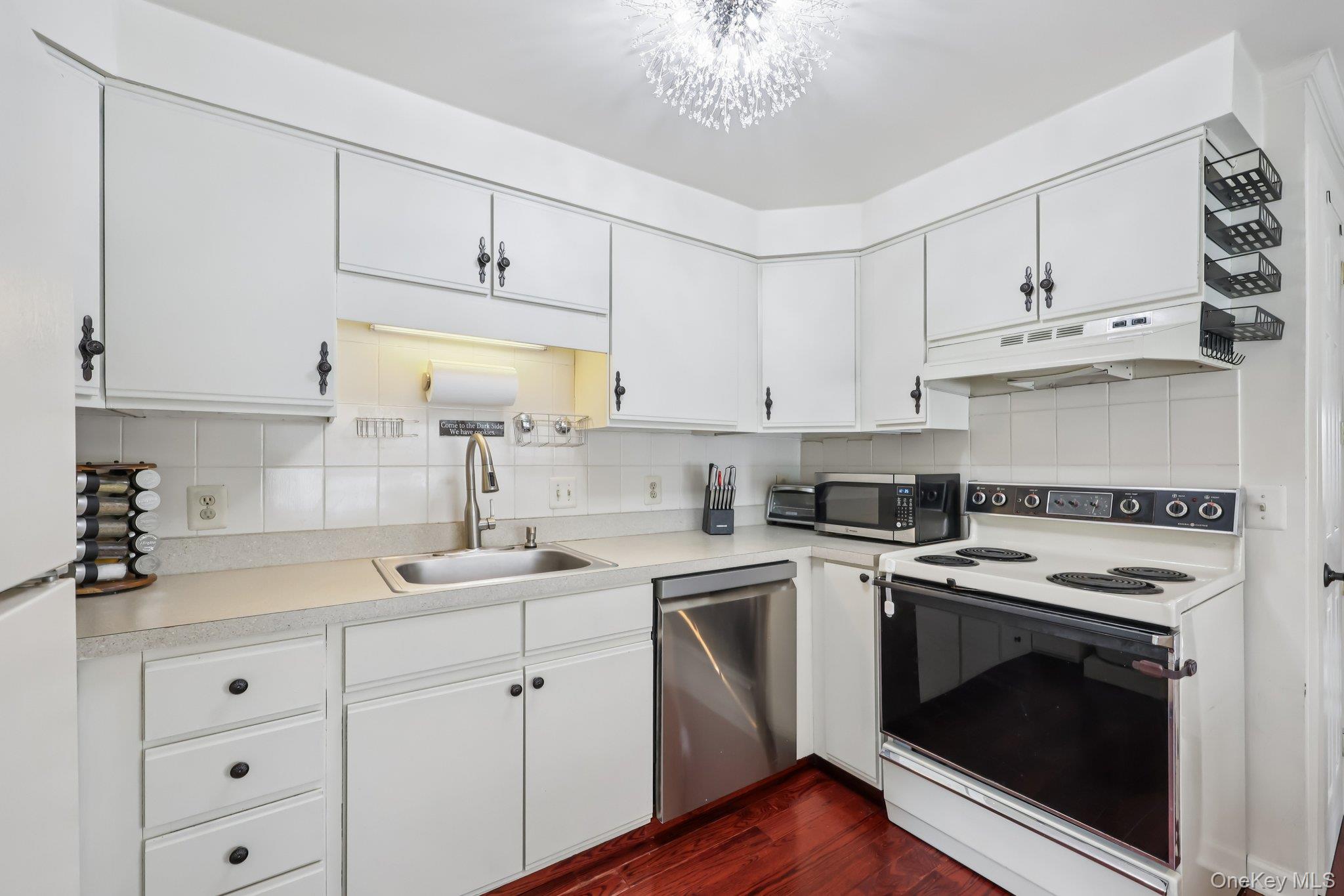 52 Washington Mews # 52, Port Chester, NY 10573