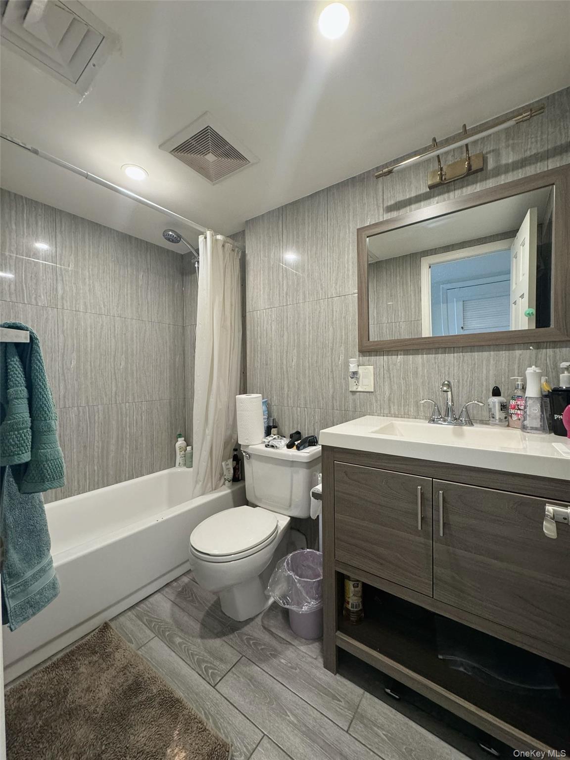 524 115TH Street # 524C, Flushing, NY 11356