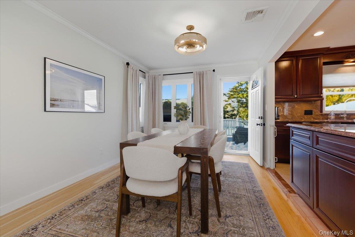 285 E Shore Drive, Massapequa, NY 11758