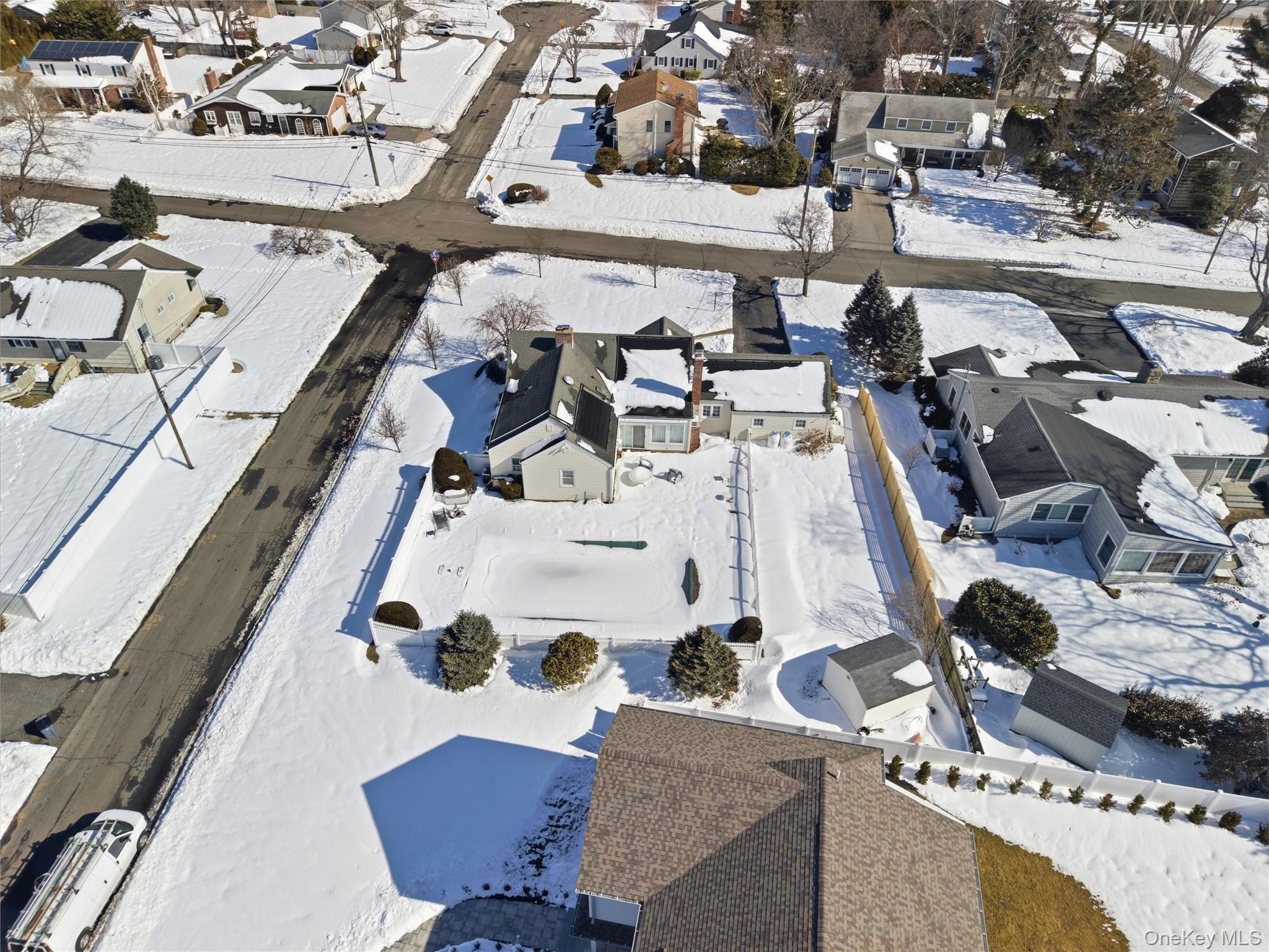 38 Bradish Lane, Bay Shore, NY 11706