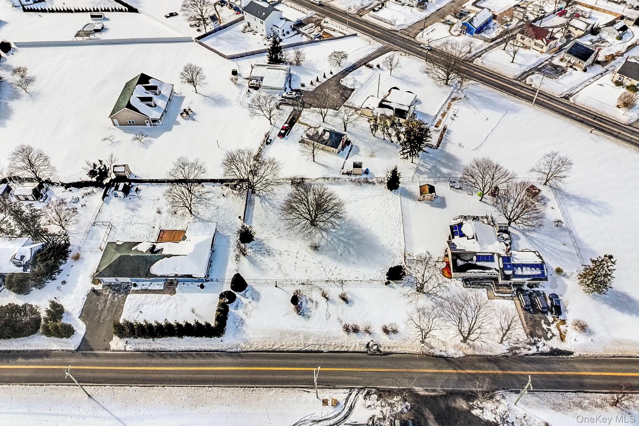 257 Doctors Path, Riverhead, NY 11901