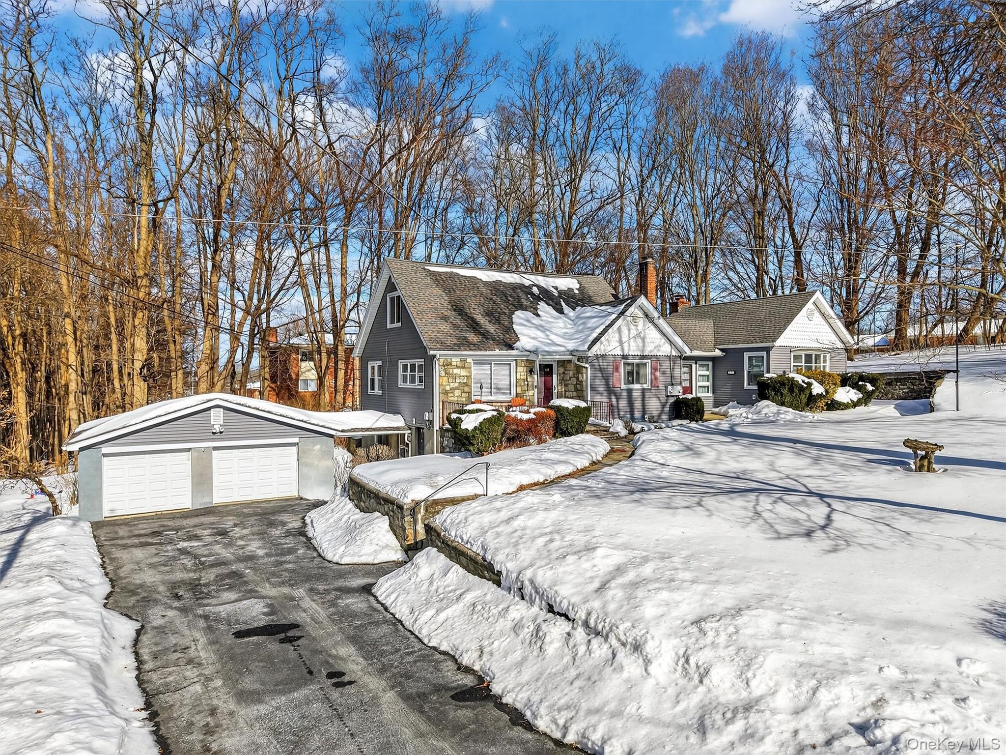 30 Lakeview Terrace, Mahopac, NY 10541