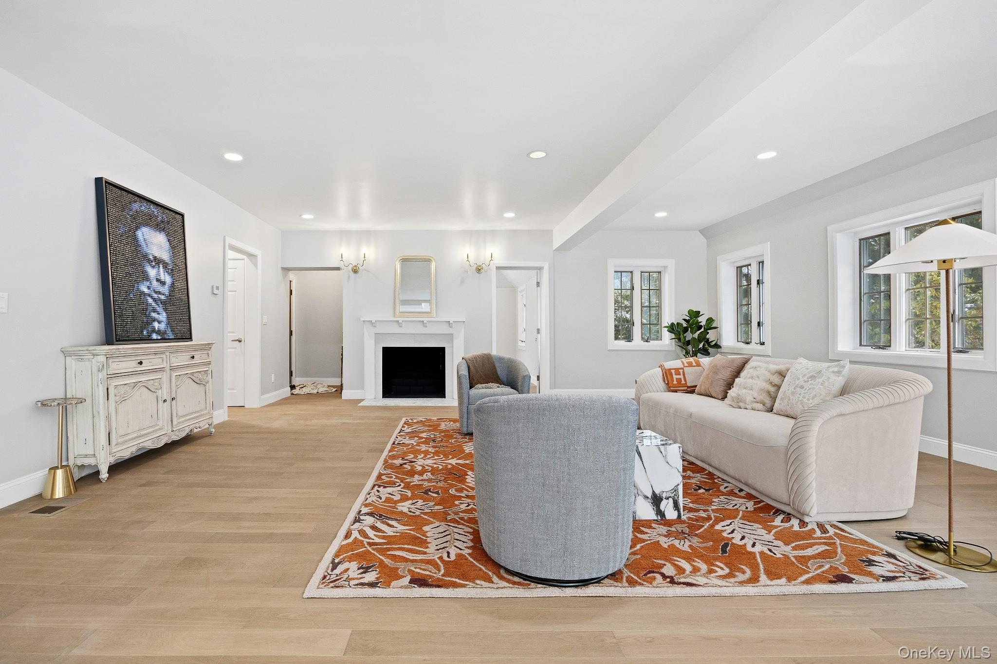 2 Wynmor Road, Scarsdale, NY 10583