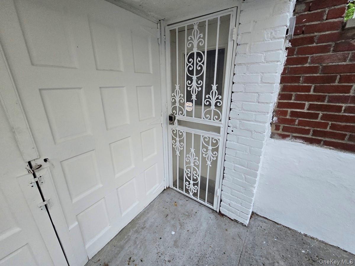 28-29 50th Street, Woodside, NY 11377