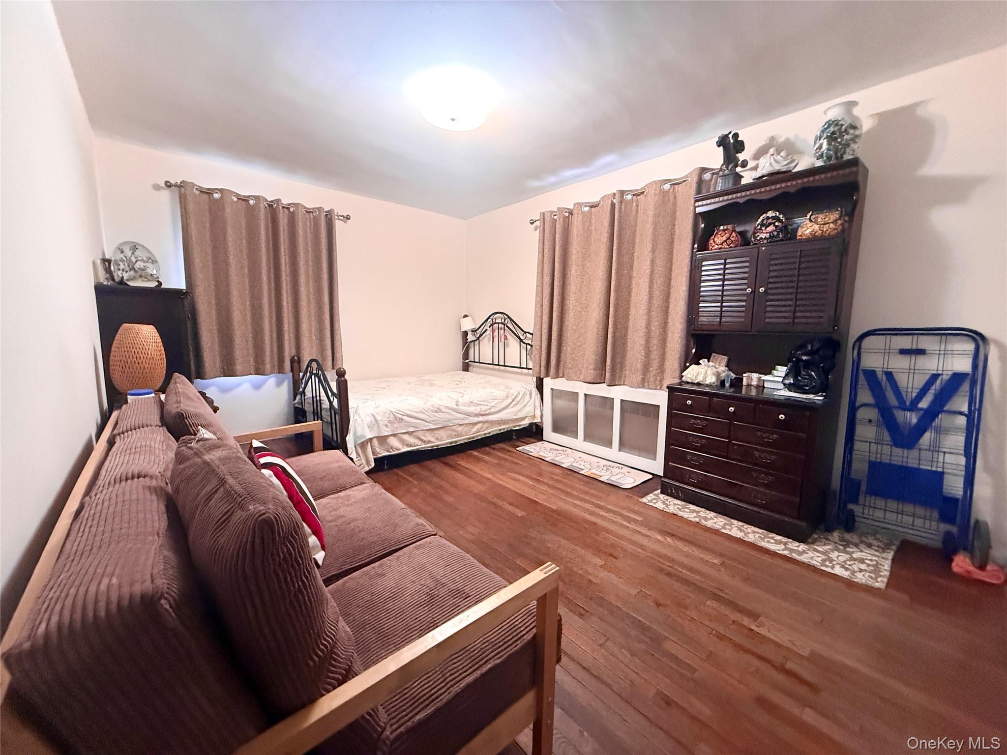 13825 31st Drive # 2F, Flushing, NY 11354