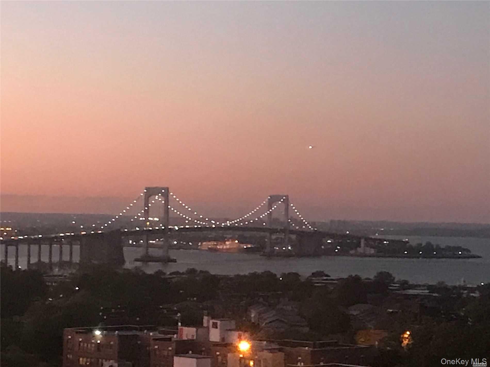 1 Bay Club Drive # 19B, Bayside, NY 11360