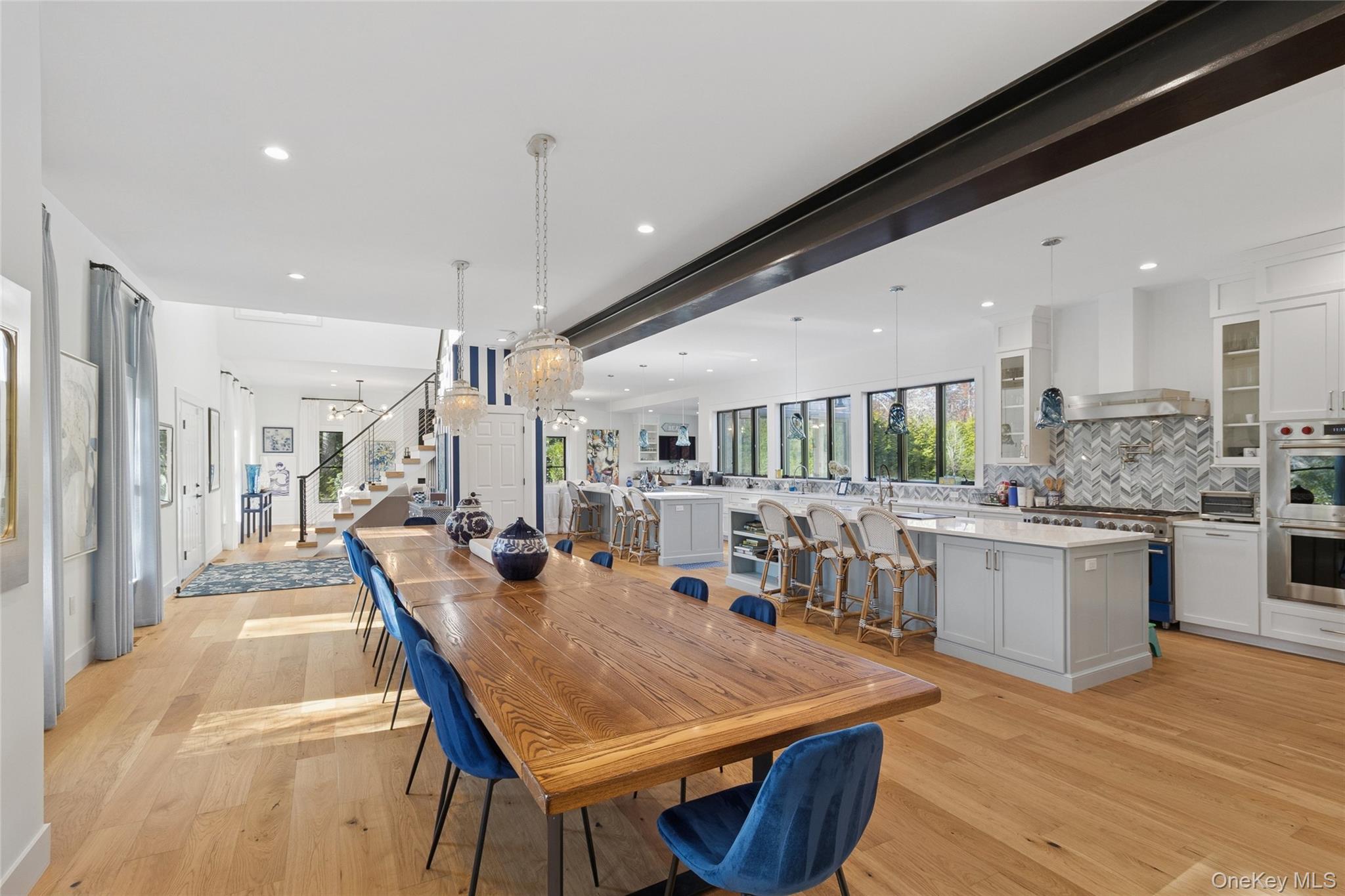 9 Debras Way, Wainscott, NY 11975