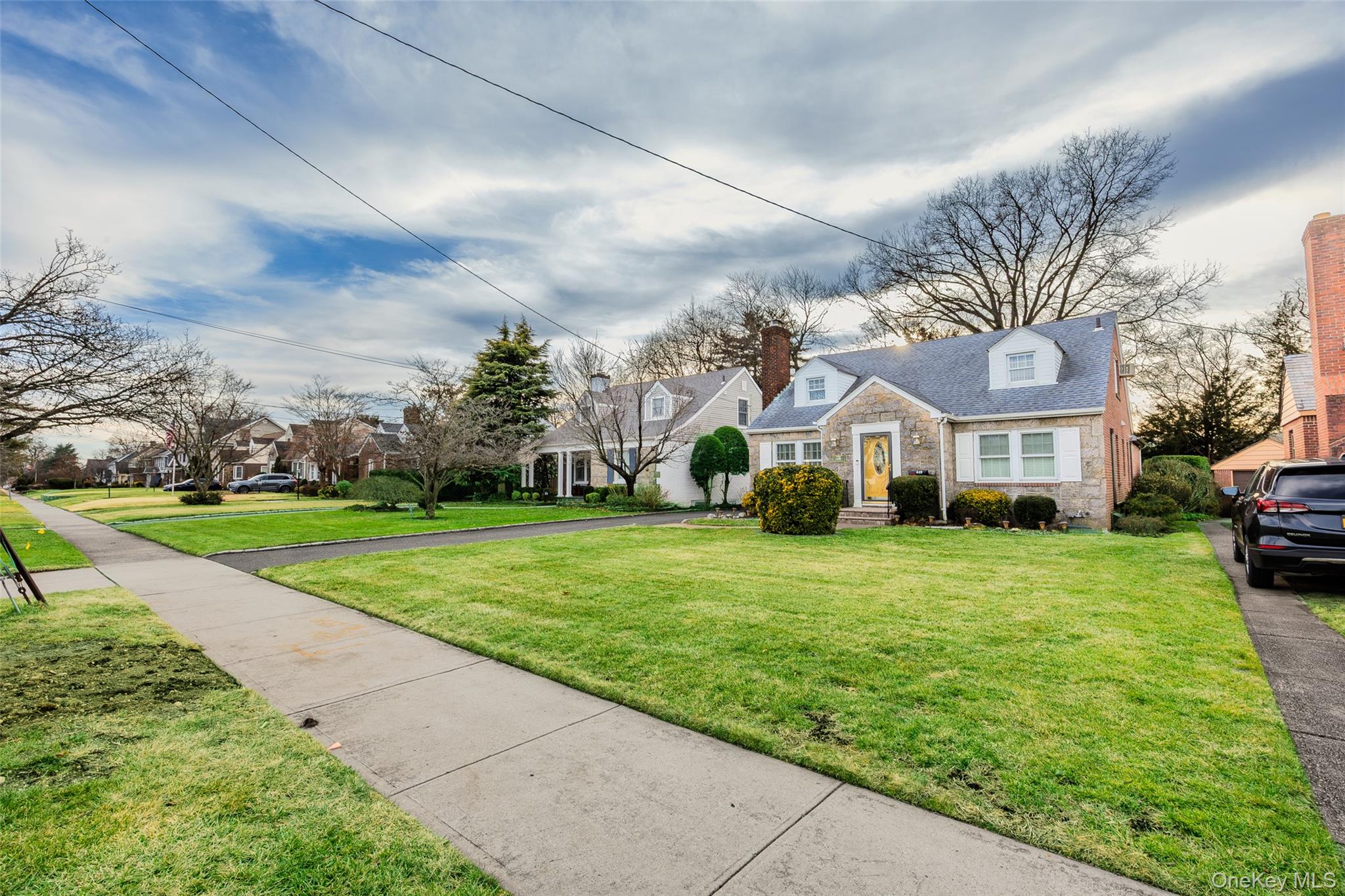 449 Mineola Boulevard, Williston Park, NY 11596