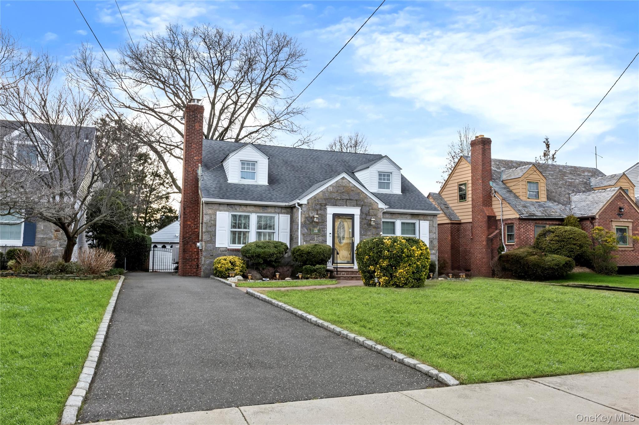 449 Mineola Boulevard, Williston Park, NY 11596