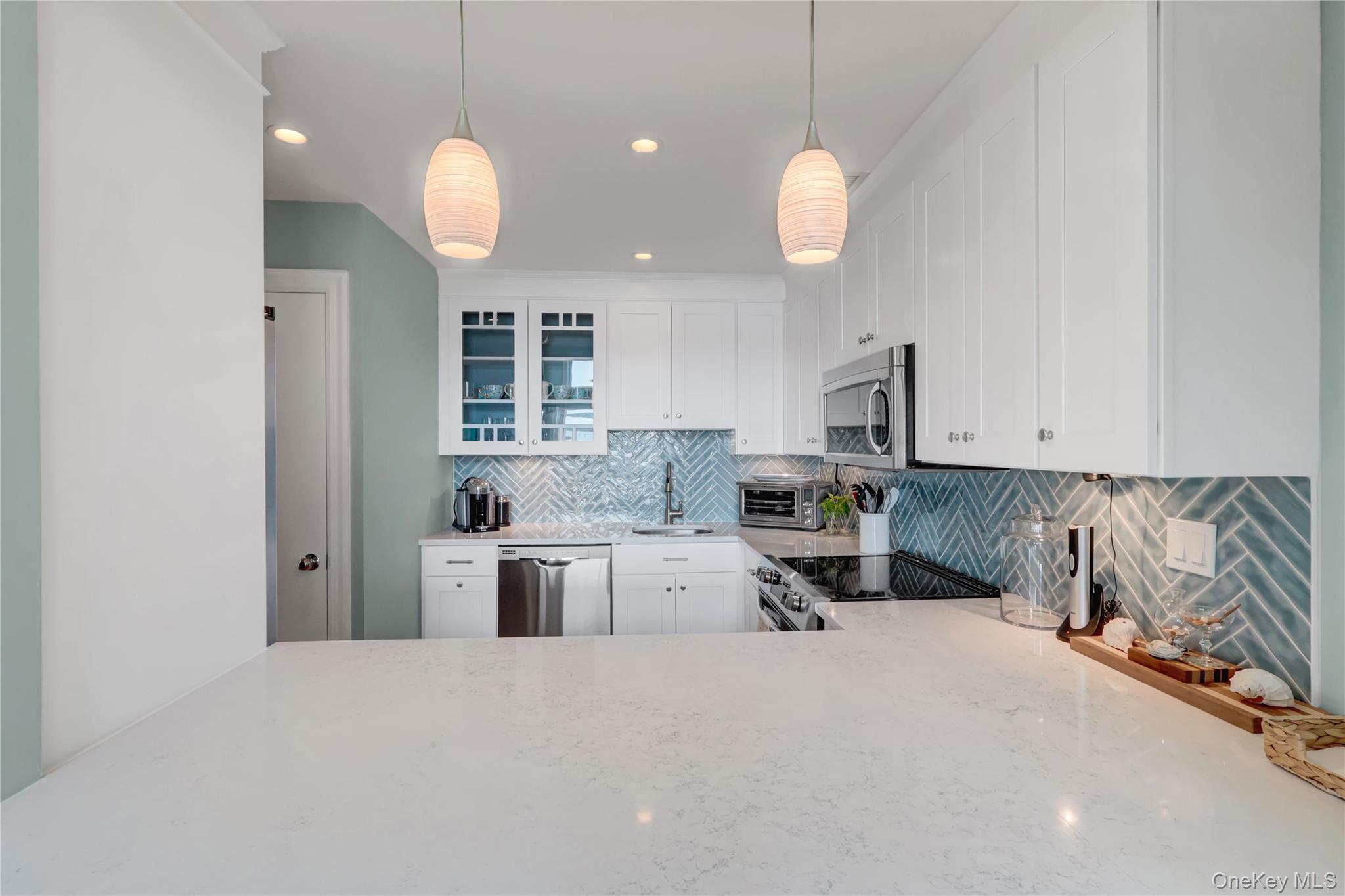 2820 Shipyard Lane # 2C2, East Marion, NY 11939