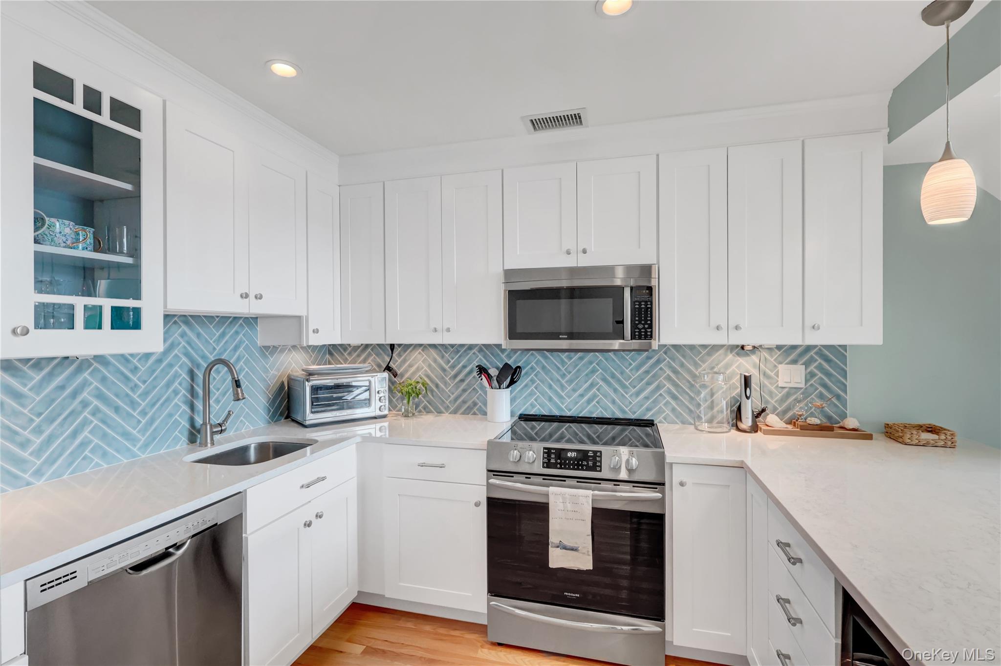 2820 Shipyard Lane # 2C2, East Marion, NY 11939