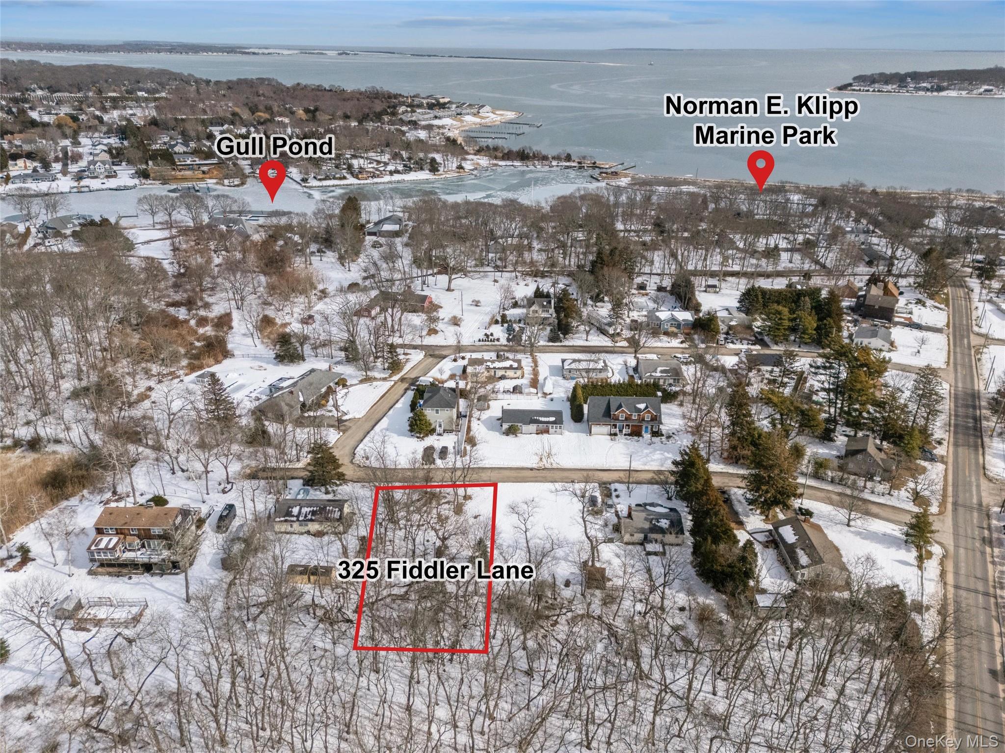 325 Fiddler Lane, Greenport, NY 11944