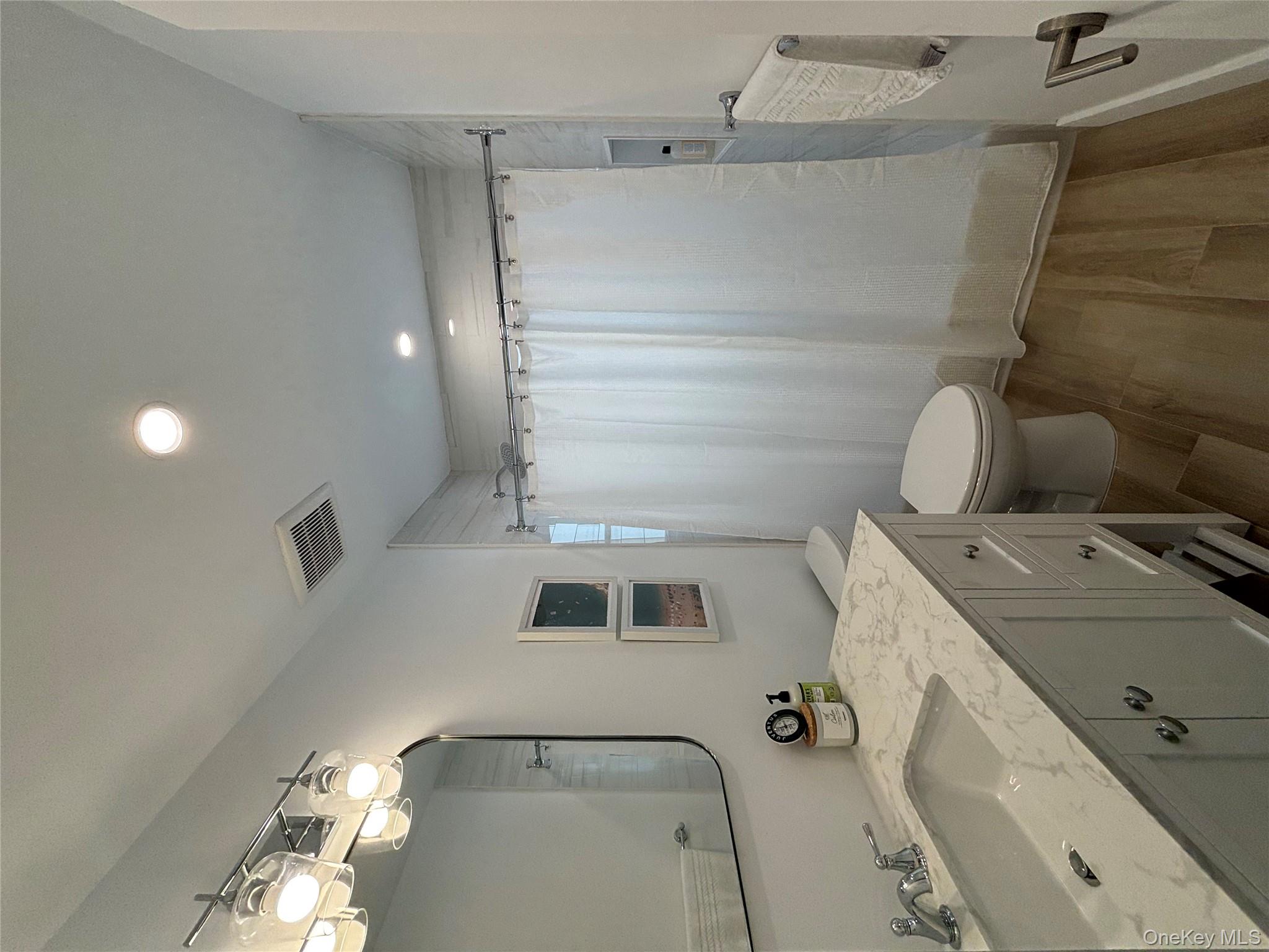 18 Louisiana Street, Long Beach, NY 11561