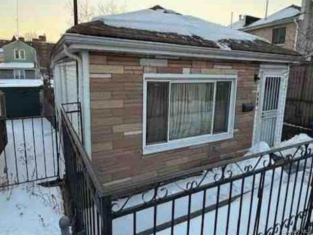 865 Euclid Avenue, Brooklyn, NY 11208
