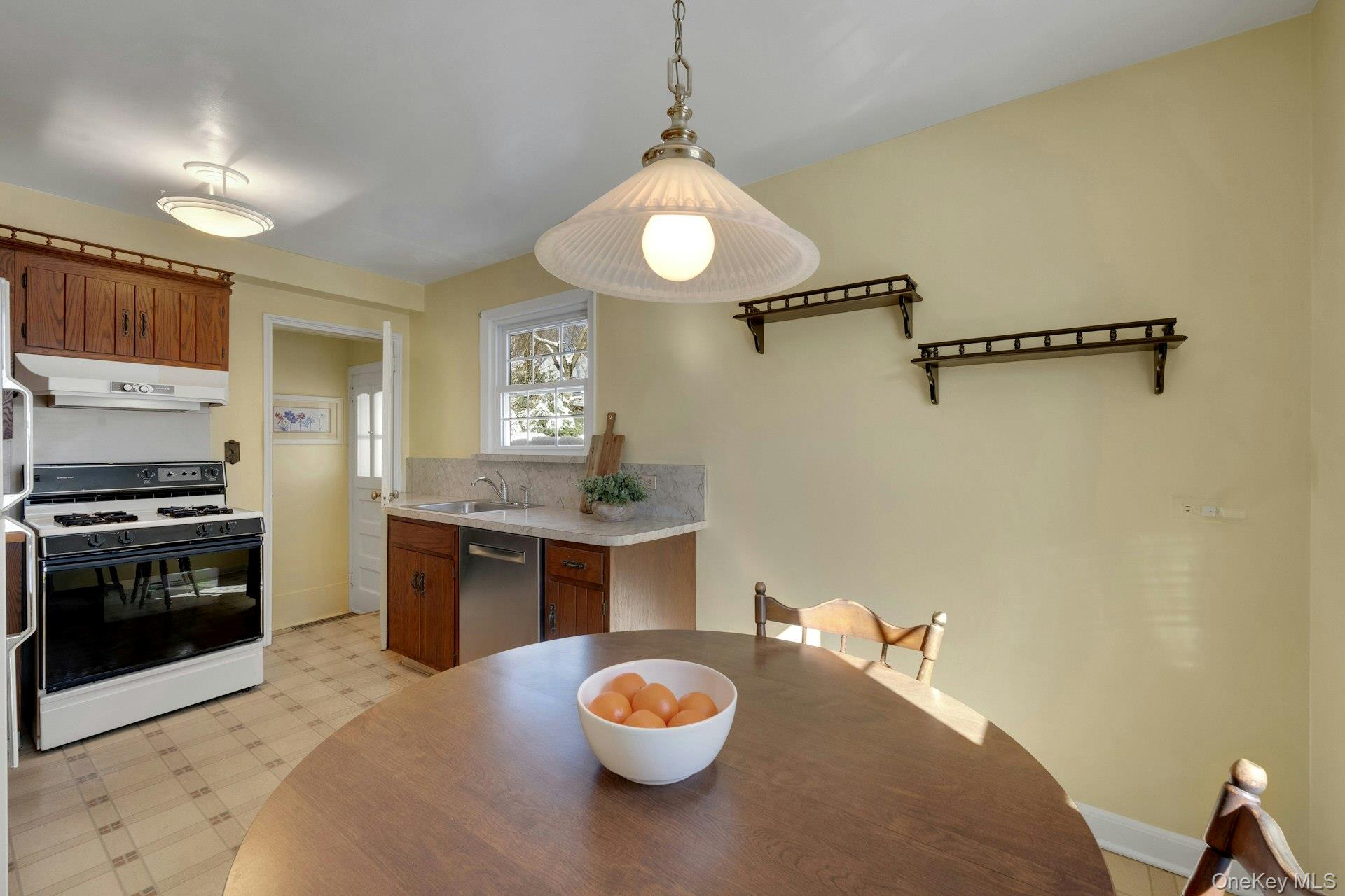 20 Taft Lane, Ardsley, NY 10502