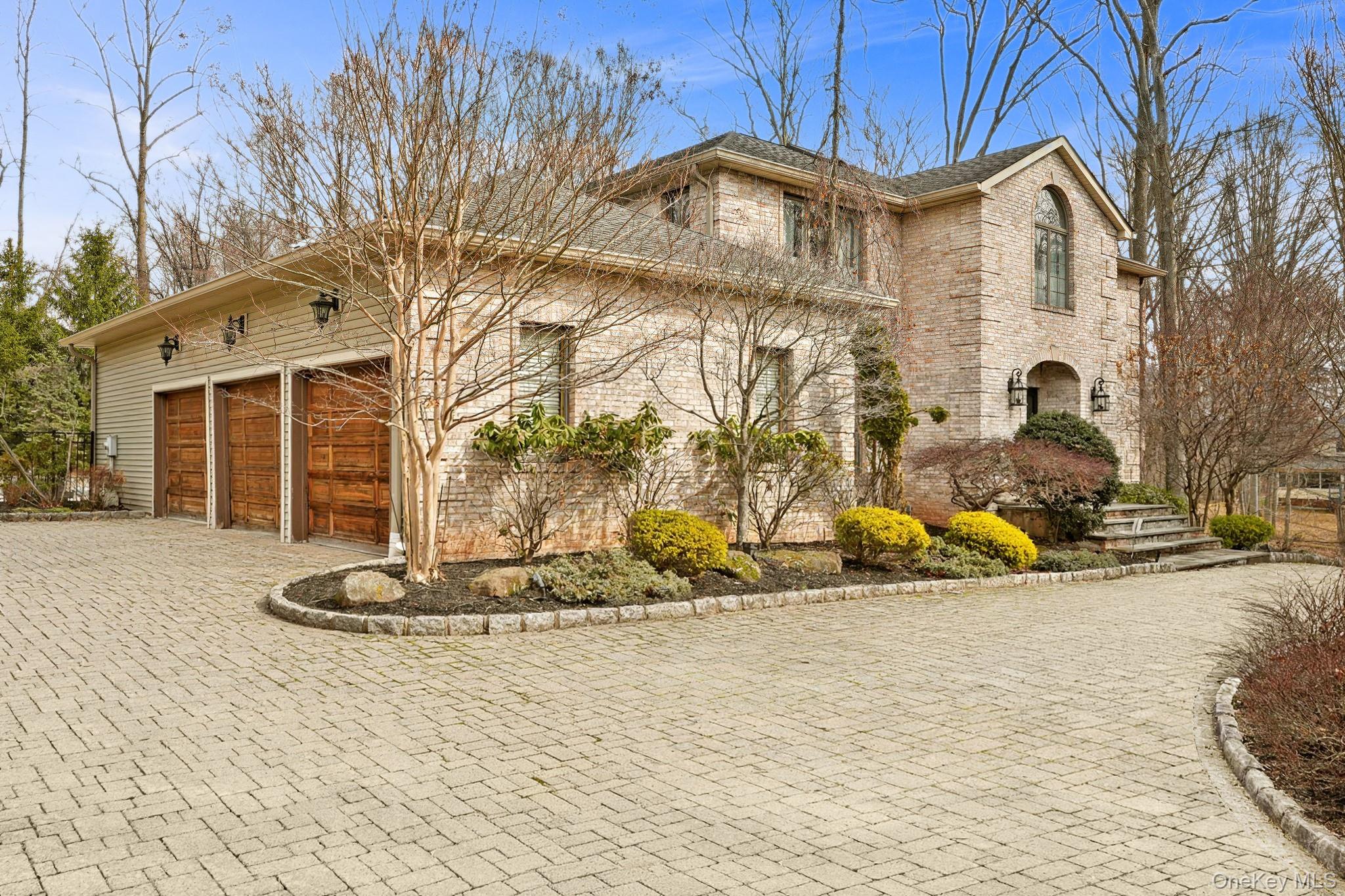 14 Pepperidge Drive, New City, NY 10956