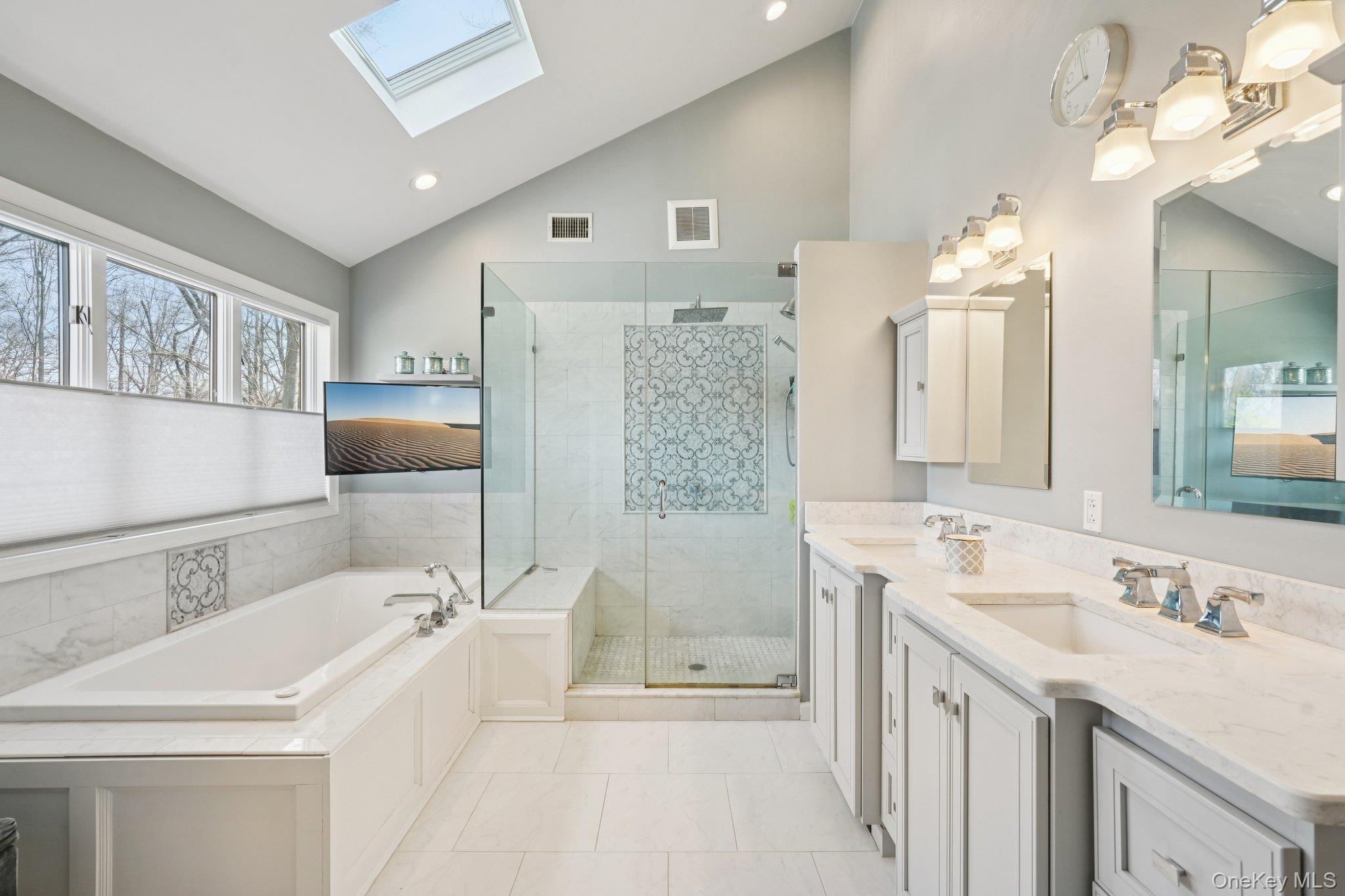 14 Pepperidge Drive, New City, NY 10956